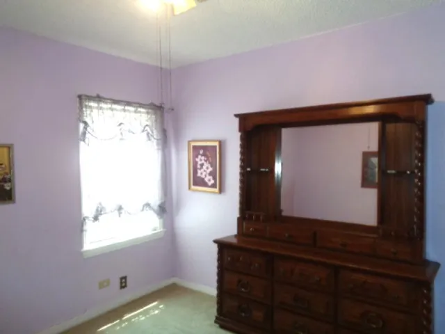 Single Family Residence For Sale in Smith County , 505 Hillcrest Avenue 1, Tyler, Texas 75702, 3 Bedroom, 1 Bathroom, 1 Garage spaces, 1,352 Sqft, built in 1940, mls#21355470, Real Estate Agent in Tyler, Homes For Sale in Smith county, Homes For Sale in Tyler, Realtor in Tyler Texas, Real Estate Brokerage Independent Realty Texas, Luminita Cordes Realtor