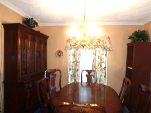 Single Family Residence For Sale in Smith County , 505 Hillcrest Avenue 1, Tyler, Texas 75702, 3 Bedroom, 1 Bathroom, 1 Garage spaces, 1,352 Sqft, built in 1940, mls#21355470, Real Estate Agent in Tyler, Homes For Sale in Smith county, Homes For Sale in Tyler, Realtor in Tyler Texas, Real Estate Brokerage Independent Realty Texas, Luminita Cordes Realtor