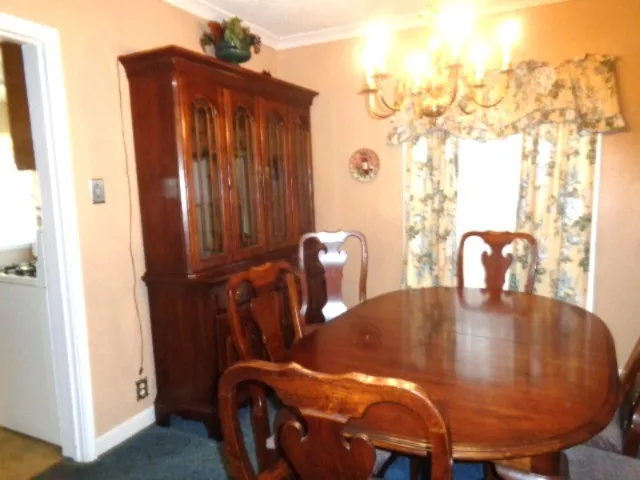 Single Family Residence For Sale in Smith County , 505 Hillcrest Avenue 1, Tyler, Texas 75702, 3 Bedroom, 1 Bathroom, 1 Garage spaces, 1,352 Sqft, built in 1940, mls#21355470, Real Estate Agent in Tyler, Homes For Sale in Smith county, Homes For Sale in Tyler, Realtor in Tyler Texas, Real Estate Brokerage Independent Realty Texas, Luminita Cordes Realtor