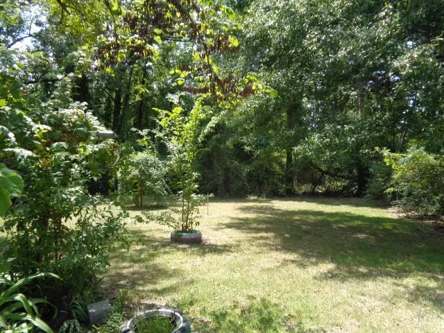 Single Family Residence For Sale in Smith County , 505 Hillcrest Avenue 1, Tyler, Texas 75702, 3 Bedroom, 1 Bathroom, 1 Garage spaces, 1,352 Sqft, built in 1940, mls#21355470, Real Estate Agent in Tyler, Homes For Sale in Smith county, Homes For Sale in Tyler, Realtor in Tyler Texas, Real Estate Brokerage Independent Realty Texas, Luminita Cordes Realtor