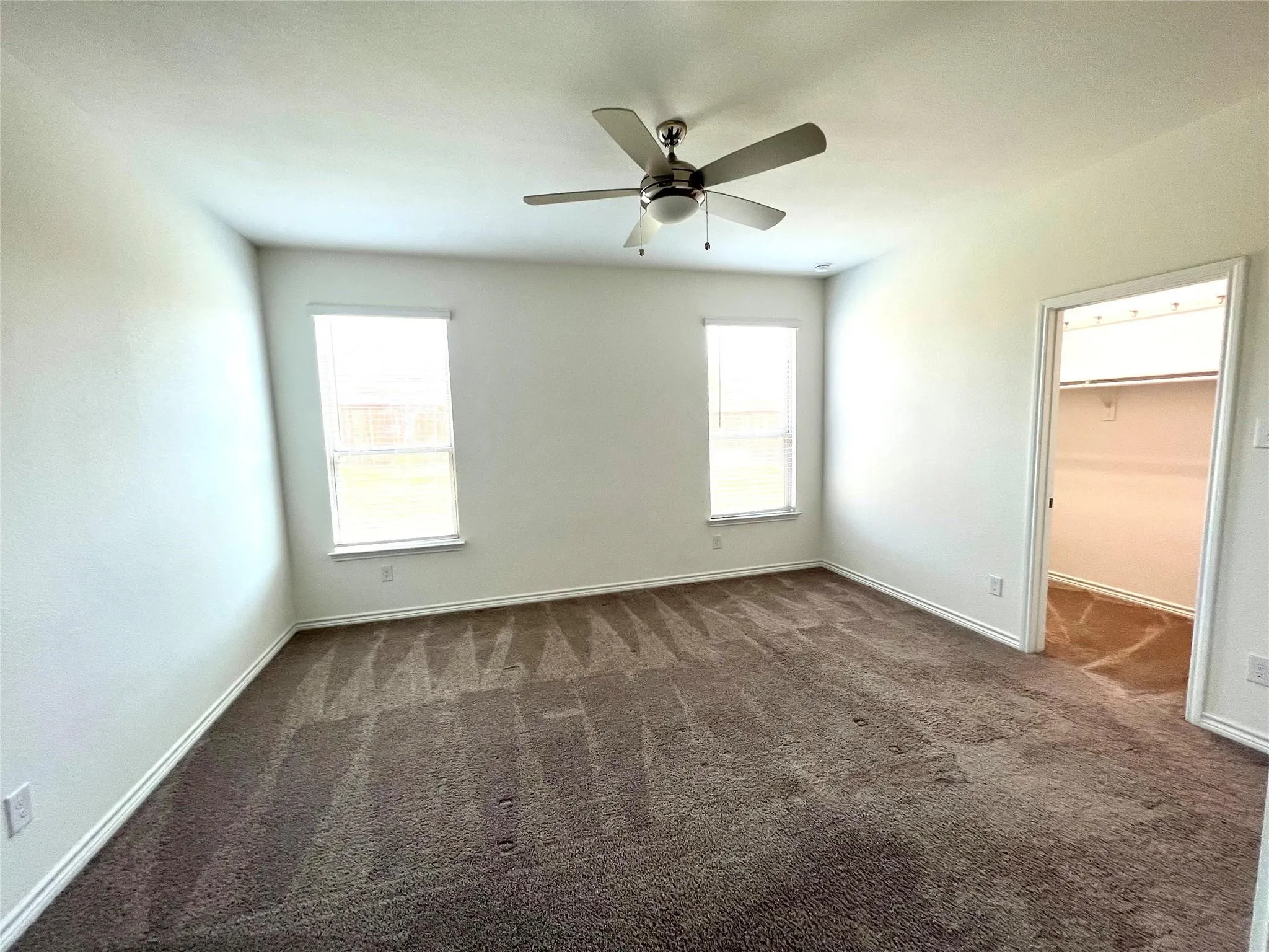 Single Family Residence For Rent in Denton County , 1012 West Drive, Aubrey, Texas 76227, 3 Bedroom, 2 Bathroom, 2 Garage spaces, 1,530 Sqft, built in 2021, mls#21352741, Real Estate Agent in Aubrey, Homes For Rent in Denton county, Homes For Rent in Aubrey, Realtor in Aubrey Texas, Real Estate Brokerage Independent Realty Texas, Luminita Cordes Realtor