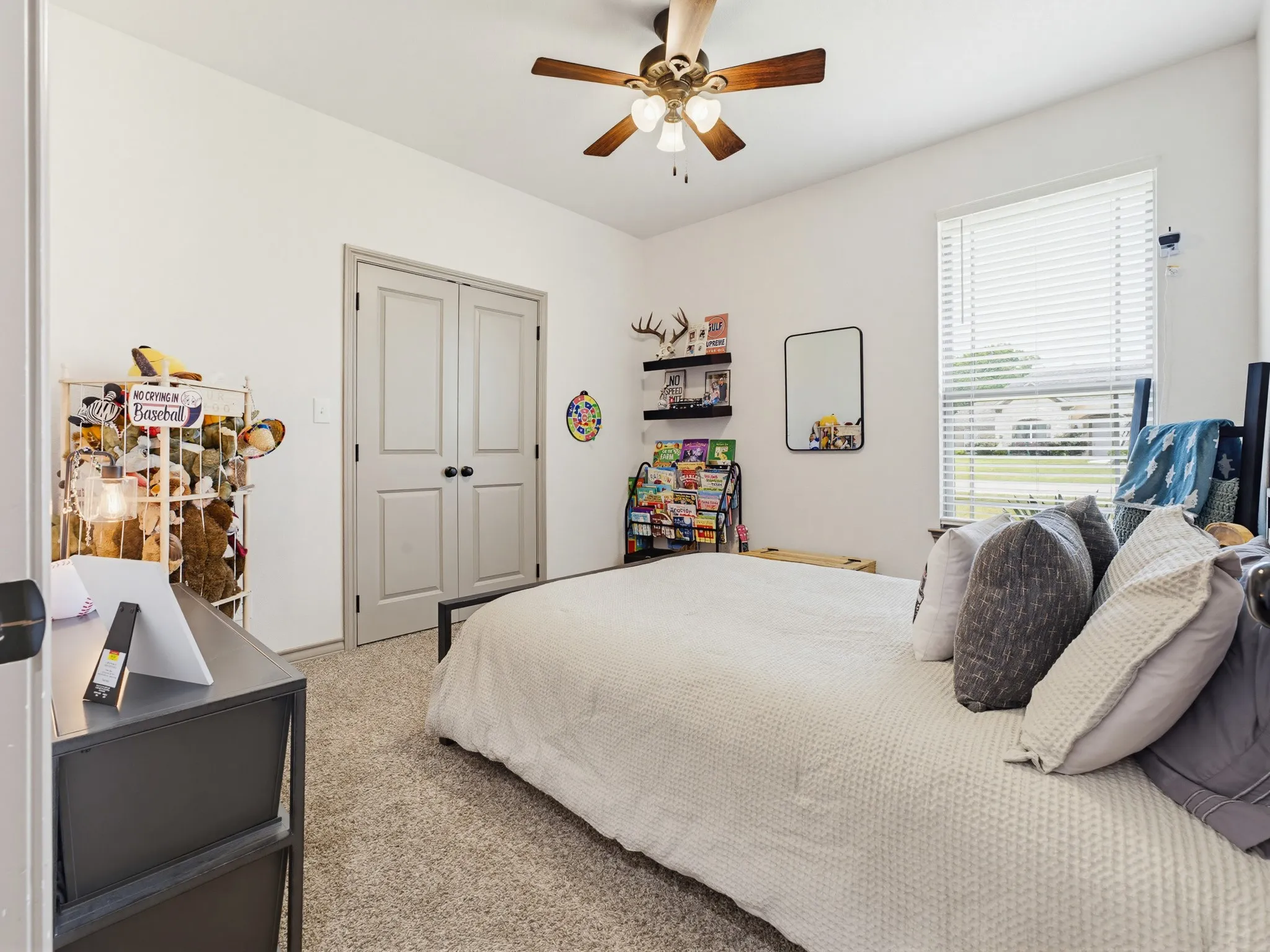 Single Family Residence For Sale in Wise County , 121 Walnut Street, Paradise, Texas 76073, 3 Bedroom, 2 Bathroom, 2 Garage spaces, 1,680 Sqft, built in 2019, mls#21351975, Real Estate Agent in Paradise, Homes For Sale in Wise county, Homes For Sale in Paradise, Realtor in Paradise Texas, Real Estate Brokerage Independent Realty Texas, Luminita Cordes Realtor