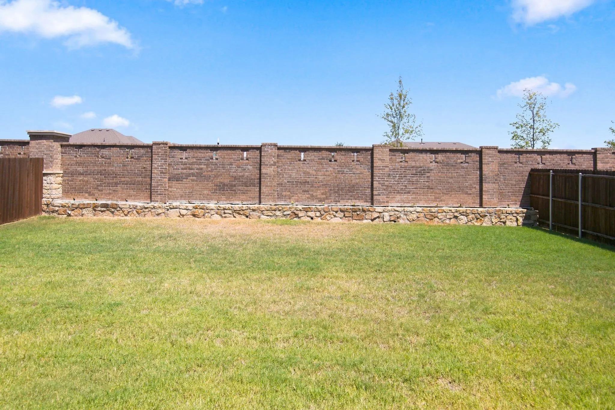 Single Family Residence For Rent in Denton County , 1704 Buzzard Road, Denton, Texas 76205, 4 Bedroom, 2 Bathroom, 2 Garage spaces, 1,718 Sqft, built in 2024, mls#21350062, Real Estate Agent in Denton, Homes For Rent in Denton county, Homes For Rent in Denton, Realtor in Denton Texas, Real Estate Brokerage Independent Realty Texas, Luminita Cordes Realtor