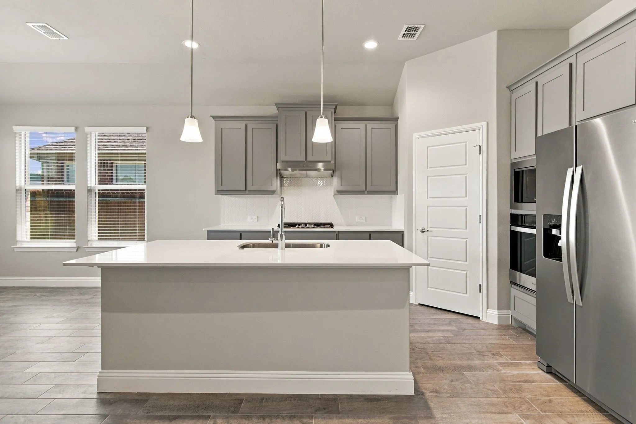 Single Family Residence For Rent in Denton County , 1704 Buzzard Road, Denton, Texas 76205, 4 Bedroom, 2 Bathroom, 2 Garage spaces, 1,718 Sqft, built in 2024, mls#21350062, Real Estate Agent in Denton, Homes For Rent in Denton county, Homes For Rent in Denton, Realtor in Denton Texas, Real Estate Brokerage Independent Realty Texas, Luminita Cordes Realtor