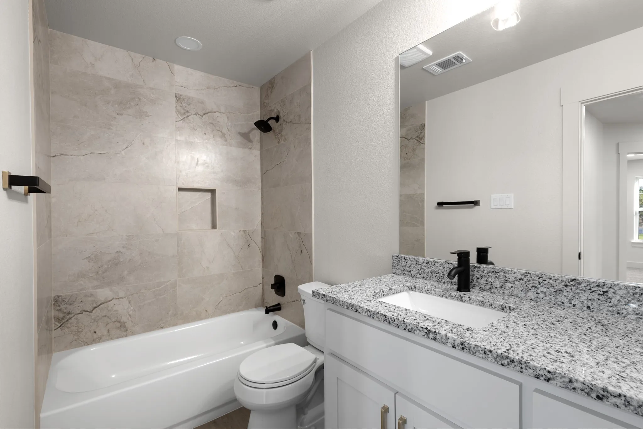 Single Family Residence For Sale in Wise County , 121 Jim Walter Drive, Runaway Bay, Texas 76426, 3 Bedroom, 3 Bathroom, 3 Garage spaces, 1,986 Sqft, built in 2023, mls#21355433, Real Estate Agent in Runaway Bay, Homes For Sale in Wise county, Homes For Sale in Runaway Bay, Realtor in Runaway Bay Texas, Real Estate Brokerage Independent Realty Texas, Luminita Cordes Realtor