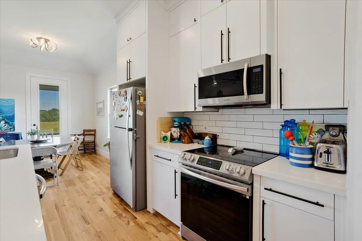 Single Family Residence For Sale in Fannin County , 314 Delatorre Street, Trenton, Texas 75490, 3 Bedroom, 2 Bathroom, 2 Garage spaces, 1,579 Sqft, built in 2021, mls#21355500, Real Estate Agent in Trenton, Homes For Sale in Fannin county, Homes For Sale in Trenton, Realtor in Trenton Texas, Real Estate Brokerage Independent Realty Texas, Luminita Cordes Realtor