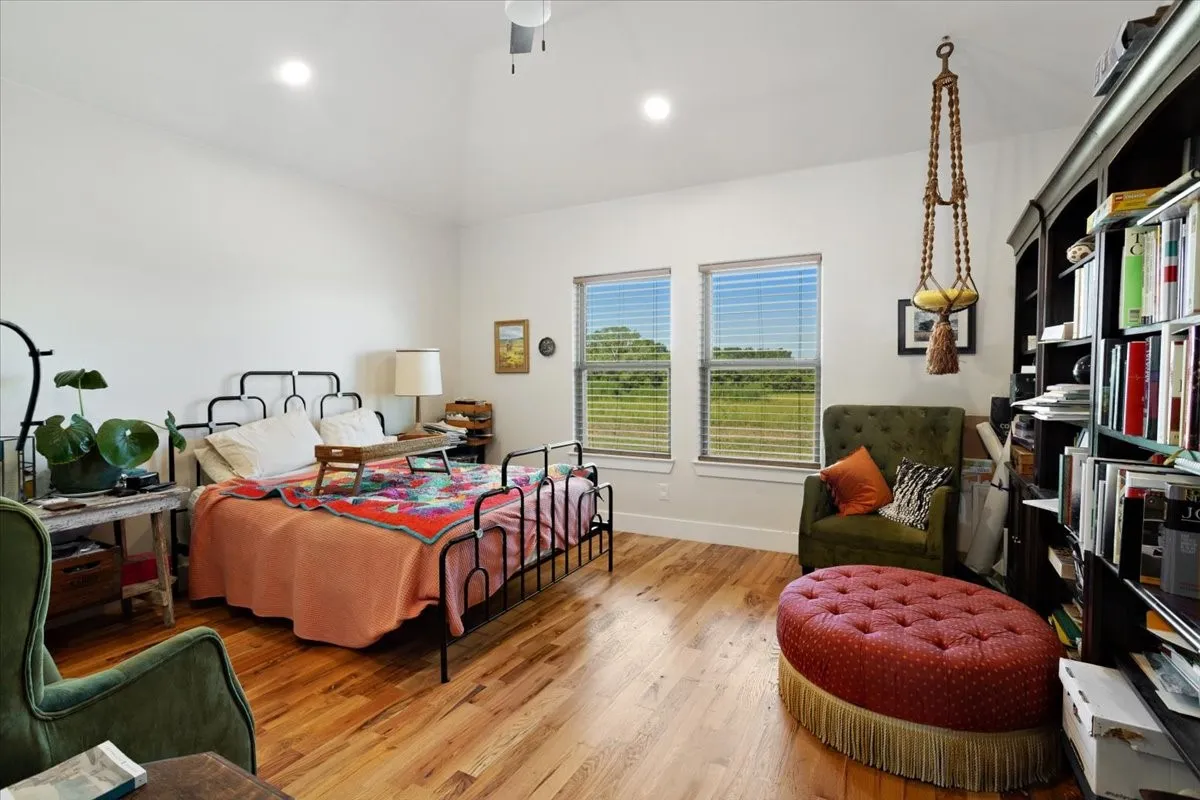 Single Family Residence For Sale in Fannin County , 314 Delatorre Street, Trenton, Texas 75490, 3 Bedroom, 2 Bathroom, 2 Garage spaces, 1,579 Sqft, built in 2021, mls#21355500, Real Estate Agent in Trenton, Homes For Sale in Fannin county, Homes For Sale in Trenton, Realtor in Trenton Texas, Real Estate Brokerage Independent Realty Texas, Luminita Cordes Realtor