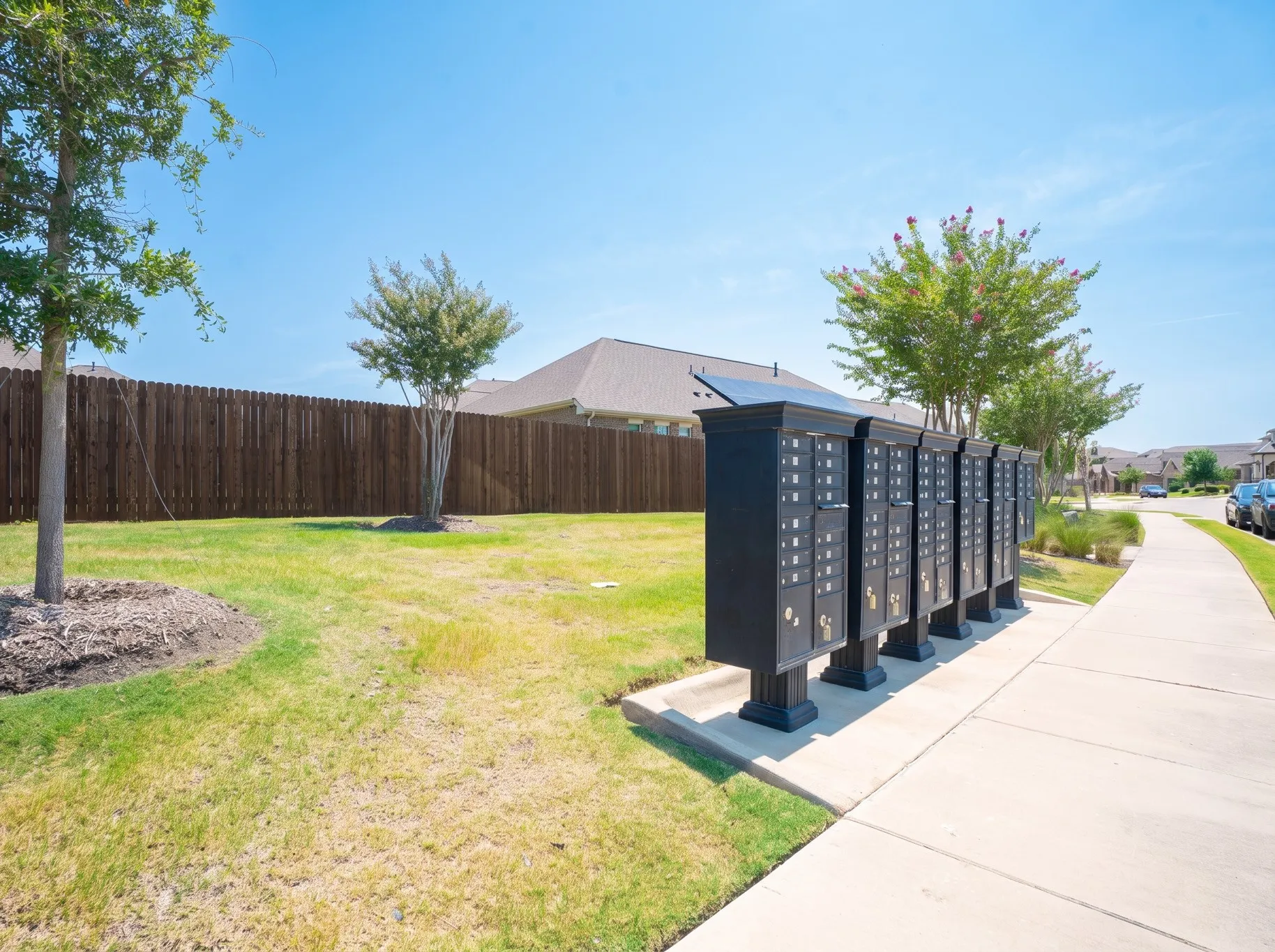 Single Family Residence For Sale in Denton County , 2105 Ella Lane, Carrollton, Texas 75010, 3 Bedroom, 2 Bathroom, 2 Garage spaces, 2,087 Sqft, built in 2019, mls#21355499, Real Estate Agent in Carrollton, Homes For Sale in Denton county, Homes For Sale in Carrollton, Realtor in Carrollton Texas, Real Estate Brokerage Independent Realty Texas, Luminita Cordes Realtor