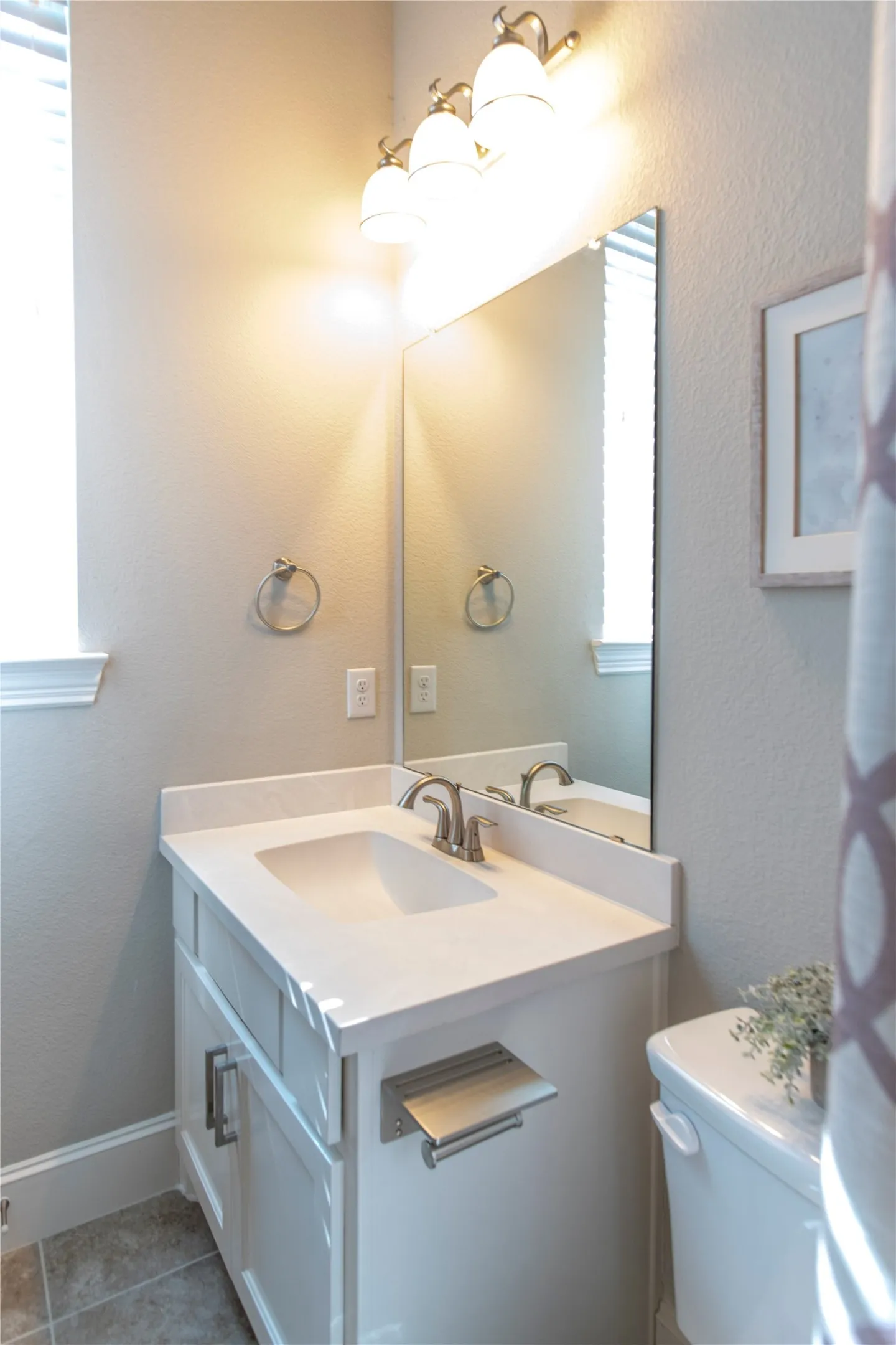 Single Family Residence For Rent in Denton County , 3728 Kennoway, The Colony, Texas 75056, 5 Bedroom, 5 Bathroom, 2 Garage spaces, 3,866 Sqft, built in 2017, mls#21349568, Real Estate Agent in The Colony, Homes For Rent in Denton county, Homes For Rent in The Colony, Realtor in The Colony Texas, Real Estate Brokerage Independent Realty Texas, Luminita Cordes Realtor