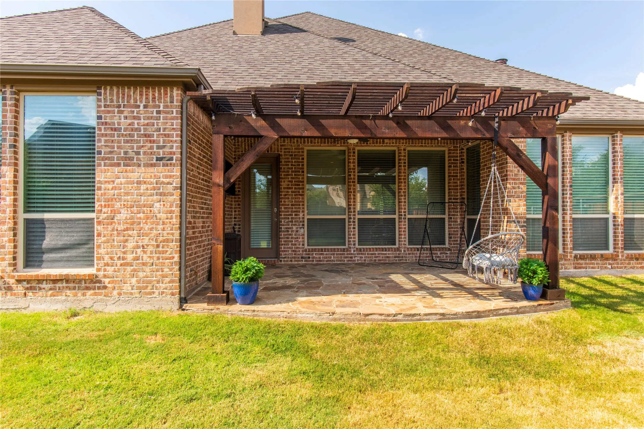 Single Family Residence For Rent in Denton County , 3728 Kennoway, The Colony, Texas 75056, 5 Bedroom, 5 Bathroom, 2 Garage spaces, 3,866 Sqft, built in 2017, mls#21349568, Real Estate Agent in The Colony, Homes For Rent in Denton county, Homes For Rent in The Colony, Realtor in The Colony Texas, Real Estate Brokerage Independent Realty Texas, Luminita Cordes Realtor