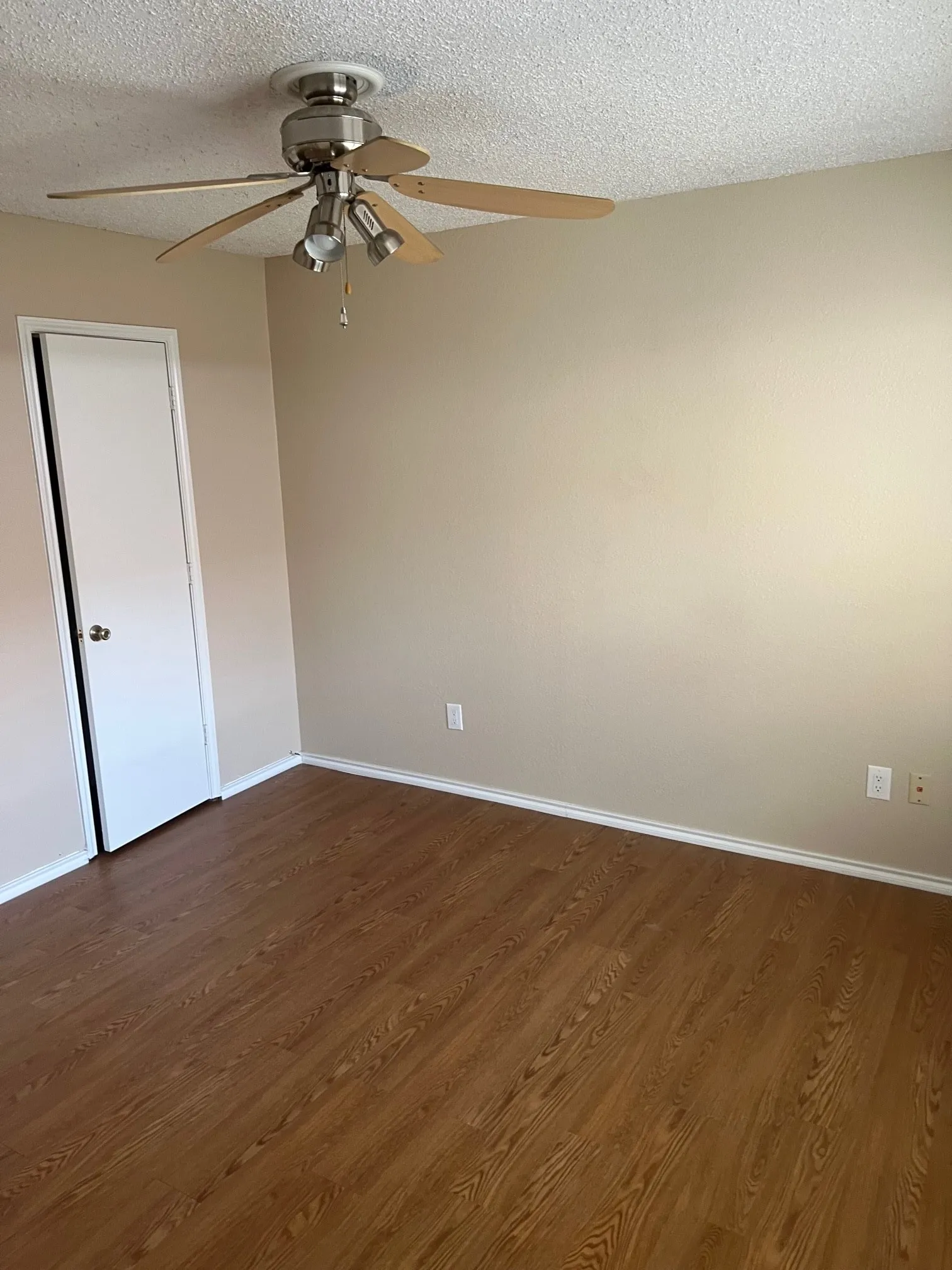 Single Family Residence For Rent in Dallas County , 1718 Doubletree Drive, Mesquite, Texas 75149, 2 Bedroom, 2 Bathroom, 2 Garage spaces, 1,184 Sqft, built in 1985, mls#21355521, Real Estate Agent in Mesquite, Homes For Rent in Dallas county, Homes For Rent in Mesquite, Realtor in Mesquite Texas, Real Estate Brokerage Independent Realty Texas, Luminita Cordes Realtor