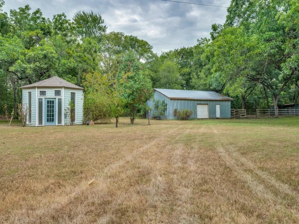 Green house & Barn