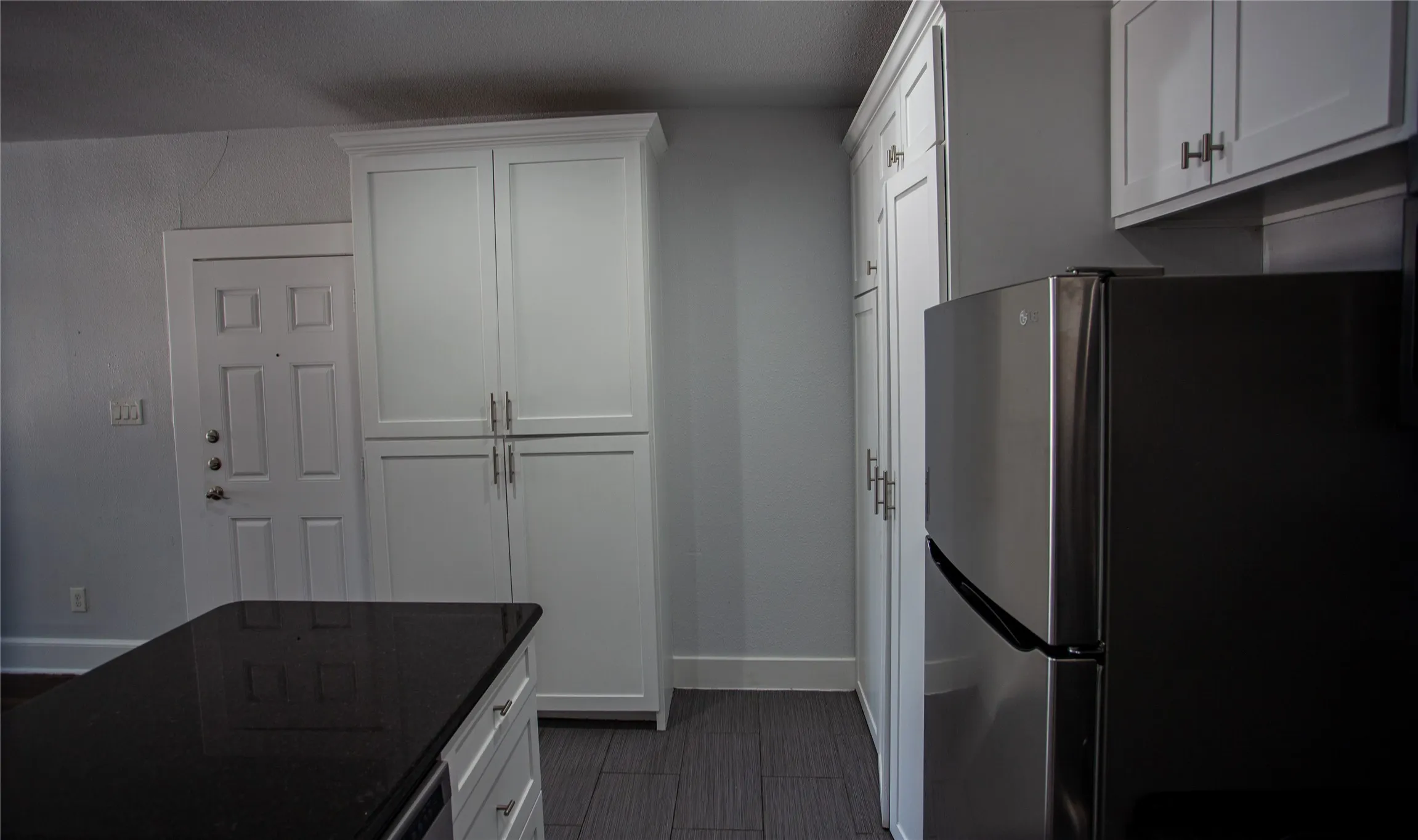 Apartment For Rent in Dallas County , 5328 Rowena Street, Dallas, Texas 75206, 2 Bedroom, 1 Bathroom, Garage spaces, 810 Sqft, built in 1924, Price $1,650, mls#21355409, Real Estate Agent in Dallas, Homes For Rent in Dallas county, Homes For Rent in Dallas, Realtor in Dallas Texas, Real Estate Brokerage Independent Realty Texas, Luminita Cordes Realtor