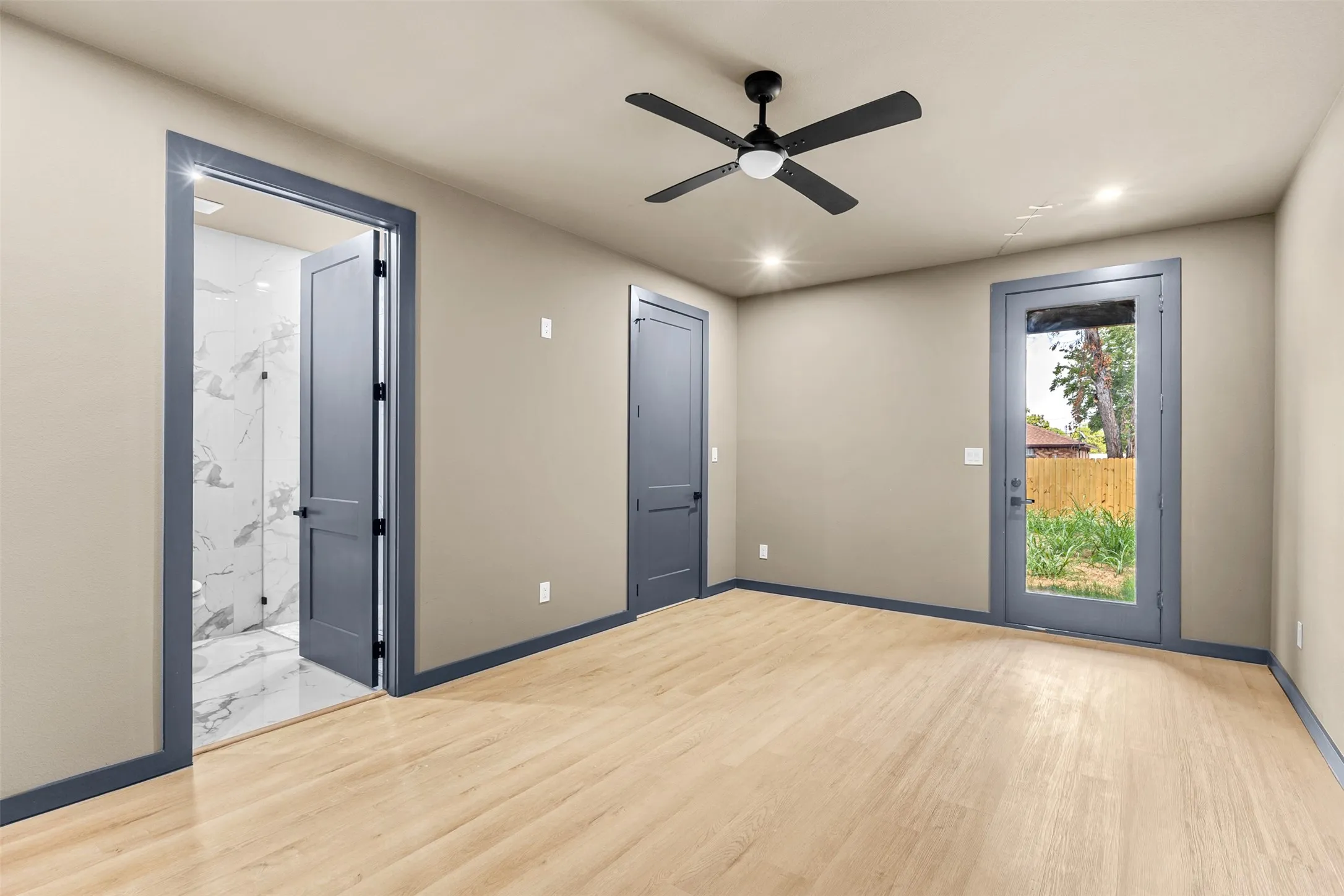 Single Family Residence For Sale in Dallas County , 818 Lambert Street, Dallas, Texas 75203, 5 Bedroom, 4 Bathroom, 2 Garage spaces, 3,060 Sqft, built in 2026, mls#21355536, Real Estate Agent in Dallas, Homes For Sale in Dallas county, Homes For Sale in Dallas, Realtor in Dallas Texas, Real Estate Brokerage Independent Realty Texas, Luminita Cordes Realtor
