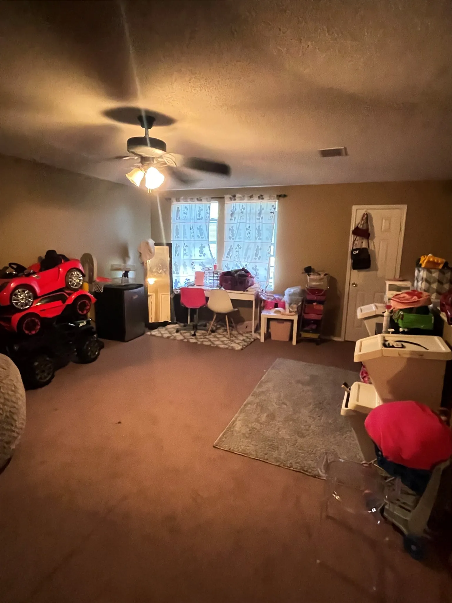Single Family Residence For Sale in Dallas County , 1222 Mcmillan Drive, Cedar Hill, Texas 75104, 4 Bedroom, 3 Bathroom, 2 Garage spaces, 2,624 Sqft, built in 2003, mls#21334002, Real Estate Agent in Cedar Hill, Homes For Sale in Dallas county, Homes For Sale in Cedar Hill, Realtor in Cedar Hill Texas, Real Estate Brokerage Independent Realty Texas, Luminita Cordes Realtor