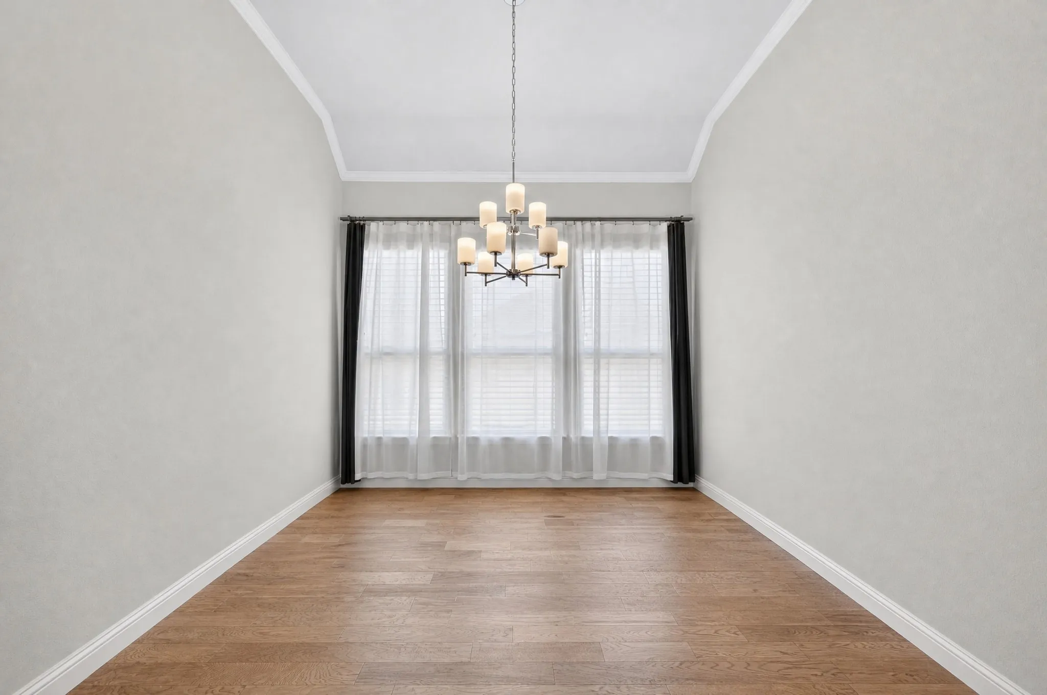 Single Family Residence For Sale in Collin County , 4201 Harper Avenue, Celina, Texas 75009, 4 Bedroom, 3 Bathroom, 2 Garage spaces, 3,398 Sqft, built in 2018, Price $679,000, mls#21350111, Real Estate Agent in Celina, Homes For Sale in Collin county, Homes For Sale in Celina, Realtor in Celina Texas, Real Estate Brokerage Independent Realty Texas, Luminita Cordes Realtor