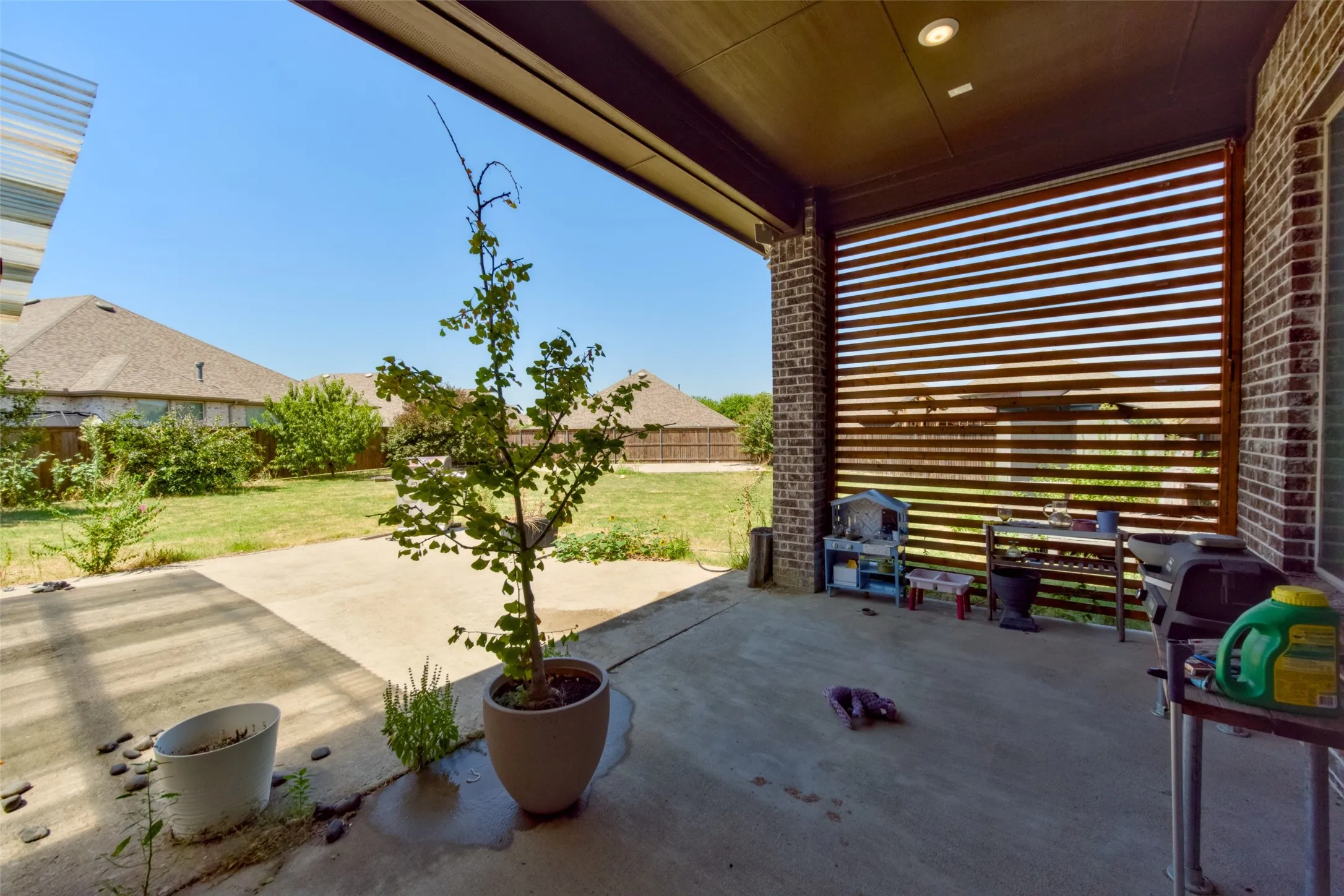 Single Family Residence For Sale in Collin County , 4201 Harper Avenue, Celina, Texas 75009, 4 Bedroom, 3 Bathroom, 2 Garage spaces, 3,398 Sqft, built in 2018, Price $679,000, mls#21350111, Real Estate Agent in Celina, Homes For Sale in Collin county, Homes For Sale in Celina, Realtor in Celina Texas, Real Estate Brokerage Independent Realty Texas, Luminita Cordes Realtor