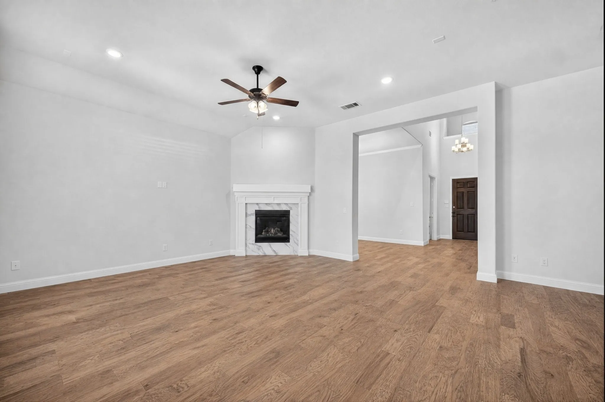 Single Family Residence For Sale in Collin County , 4201 Harper Avenue, Celina, Texas 75009, 4 Bedroom, 3 Bathroom, 2 Garage spaces, 3,398 Sqft, built in 2018, Price $679,000, mls#21350111, Real Estate Agent in Celina, Homes For Sale in Collin county, Homes For Sale in Celina, Realtor in Celina Texas, Real Estate Brokerage Independent Realty Texas, Luminita Cordes Realtor