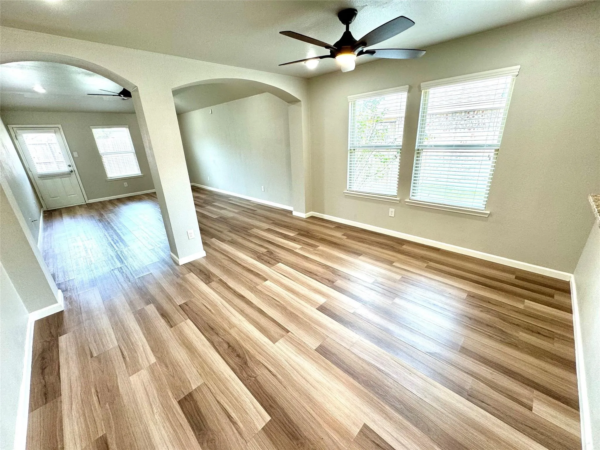 Single Family Residence For Rent in Collin County , 1812 Arbordale Way, Princeton, Texas 75407, 4 Bedroom, 2 Bathroom, 2 Garage spaces, 1,697 Sqft, built in 2016, mls#21355552, Real Estate Agent in Princeton, Homes For Rent in Collin county, Homes For Rent in Princeton, Realtor in Princeton Texas, Real Estate Brokerage Independent Realty Texas, Luminita Cordes Realtor