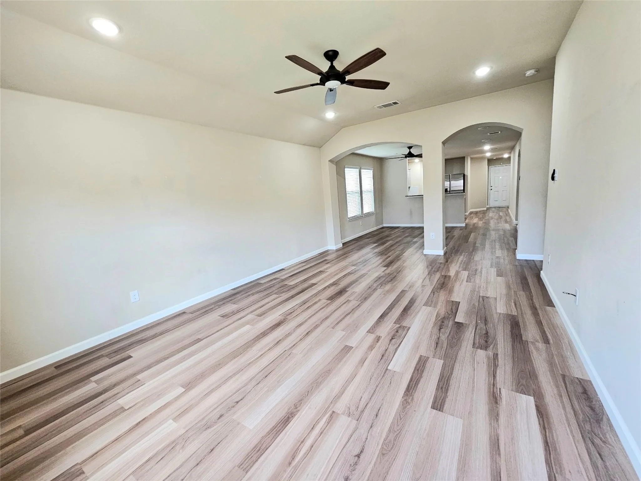 Single Family Residence For Rent in Collin County , 1812 Arbordale Way, Princeton, Texas 75407, 4 Bedroom, 2 Bathroom, 2 Garage spaces, 1,697 Sqft, built in 2016, mls#21355552, Real Estate Agent in Princeton, Homes For Rent in Collin county, Homes For Rent in Princeton, Realtor in Princeton Texas, Real Estate Brokerage Independent Realty Texas, Luminita Cordes Realtor