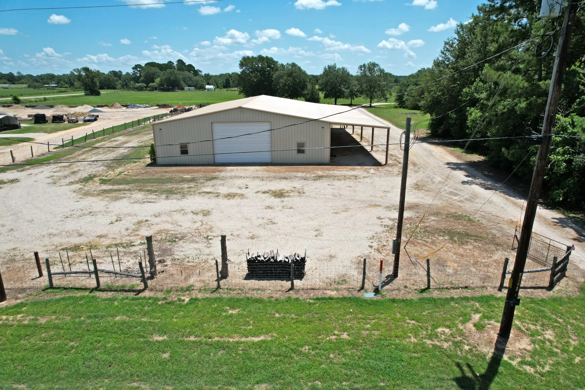 Single Family Residence For Sale in Wood County , 187 County Road 3230, Quitman, Texas 75783, 0, 1 Bathroom, Garage spaces, 6,000 Sqft, built in 2022, Price $425,000, mls#21355541, Real Estate Agent in Quitman, Homes For Sale in Wood county, Homes For Sale in Quitman, Realtor in Quitman Texas, Real Estate Brokerage Independent Realty Texas, Luminita Cordes Realtor
