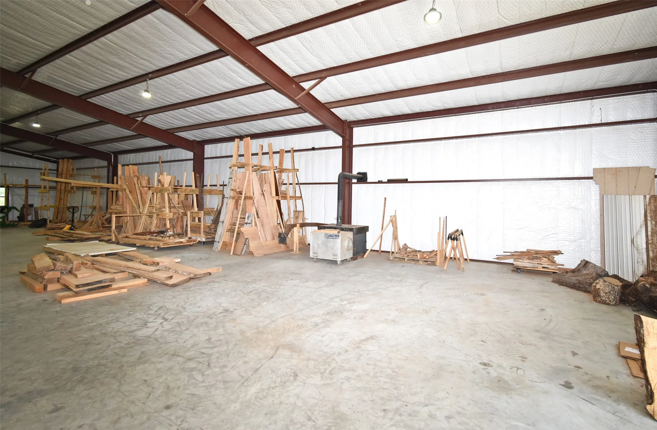 Single Family Residence For Sale in Wood County , 187 County Road 3230, Quitman, Texas 75783, 0, 1 Bathroom, Garage spaces, 6,000 Sqft, built in 2022, Price $425,000, mls#21355541, Real Estate Agent in Quitman, Homes For Sale in Wood county, Homes For Sale in Quitman, Realtor in Quitman Texas, Real Estate Brokerage Independent Realty Texas, Luminita Cordes Realtor