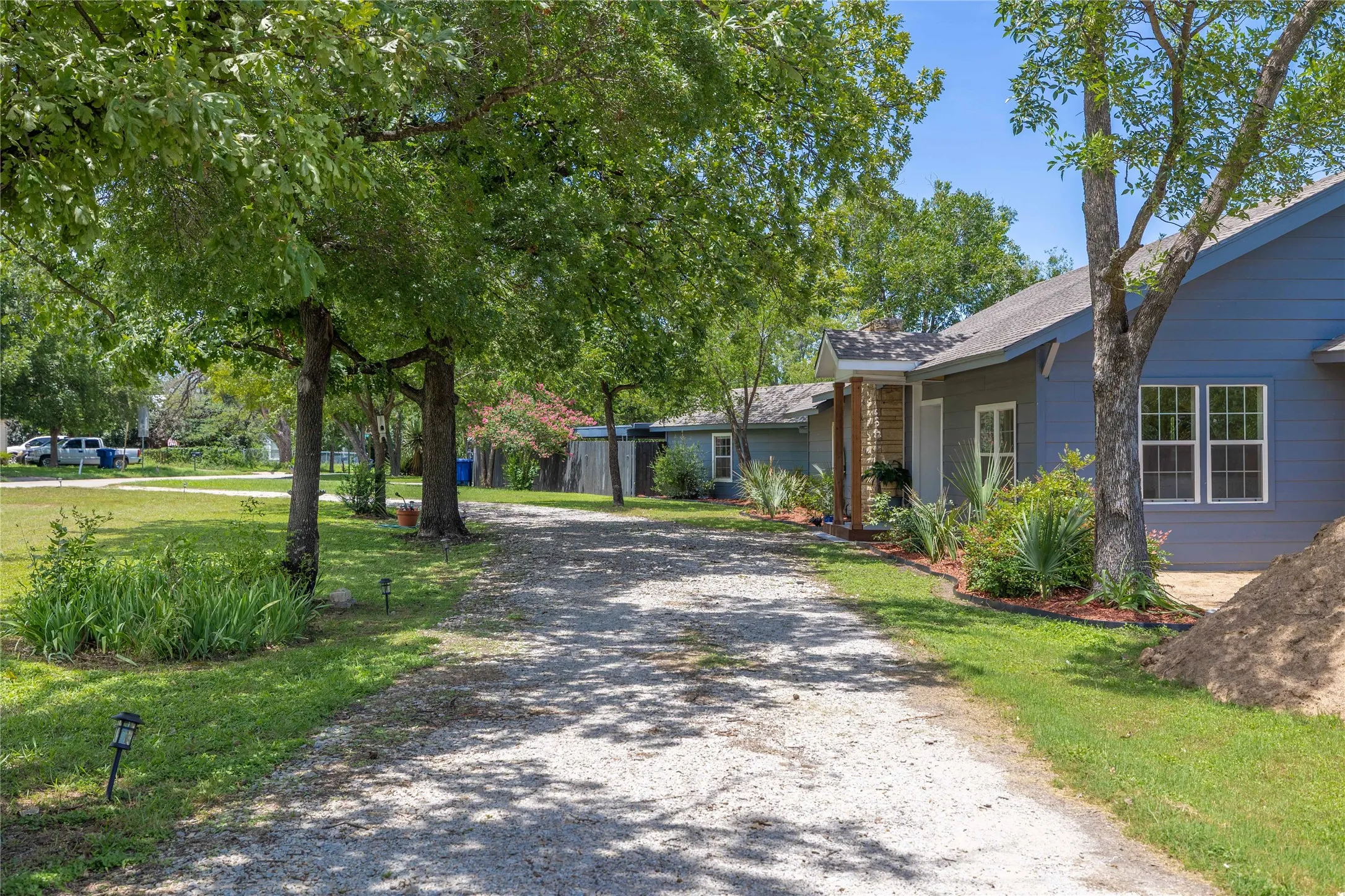 Single Family Residence For Sale in Brown County , 2620 Vine Street, Brownwood, Texas 76801, 3 Bedroom, 2 Bathroom, Garage spaces, 2,303 Sqft, built in 0, mls#21355112, Real Estate Agent in Brownwood, Homes For Sale in Brown county, Homes For Sale in Brownwood, Realtor in Brownwood Texas, Real Estate Brokerage Independent Realty Texas, Luminita Cordes Realtor