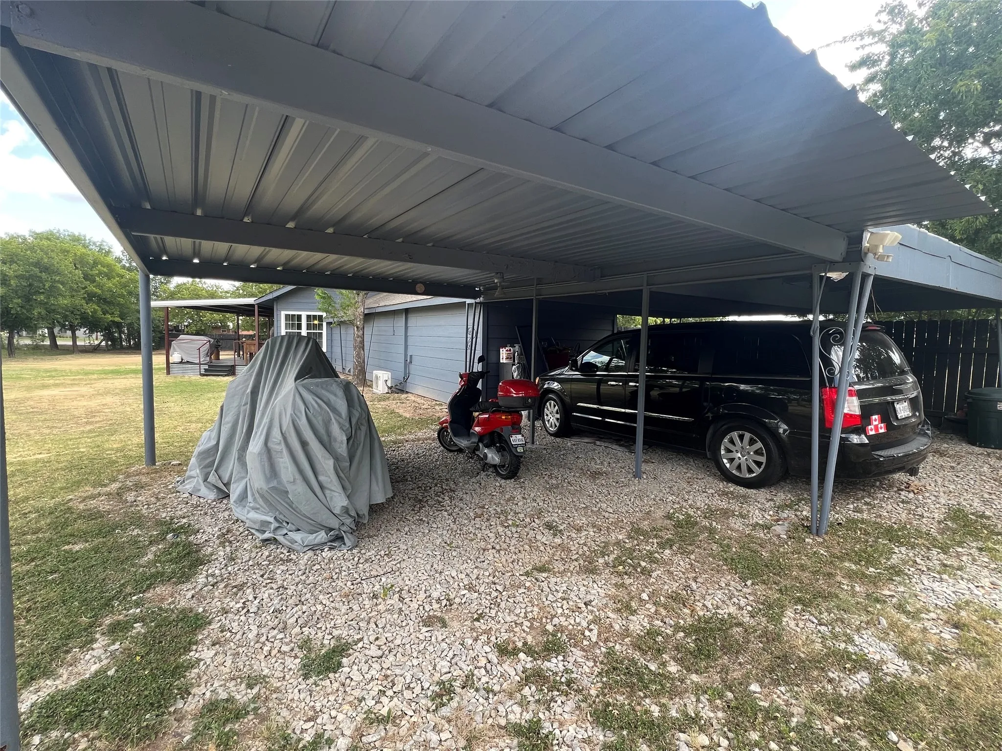 Single Family Residence For Sale in Brown County , 2620 Vine Street, Brownwood, Texas 76801, 3 Bedroom, 2 Bathroom, Garage spaces, 2,303 Sqft, built in 0, mls#21355112, Real Estate Agent in Brownwood, Homes For Sale in Brown county, Homes For Sale in Brownwood, Realtor in Brownwood Texas, Real Estate Brokerage Independent Realty Texas, Luminita Cordes Realtor