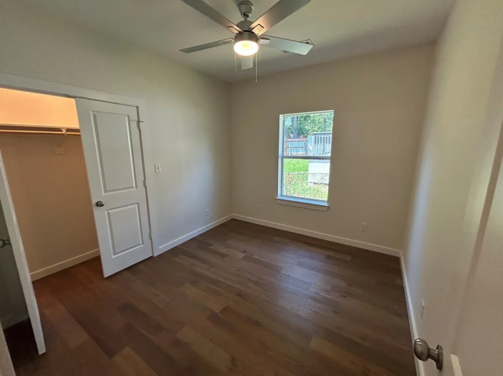 Single Family Residence For Sale in Grayson County , 622 E Woodard Street, Denison, Texas 75021, 3 Bedroom, 2 Bathroom, Garage spaces, 1,324 Sqft, built in 2024, Price $199,900, mls#21352440, Real Estate Agent in Denison, Homes For Sale in Grayson county, Homes For Sale in Denison, Realtor in Denison Texas, Real Estate Brokerage Independent Realty Texas, Luminita Cordes Realtor