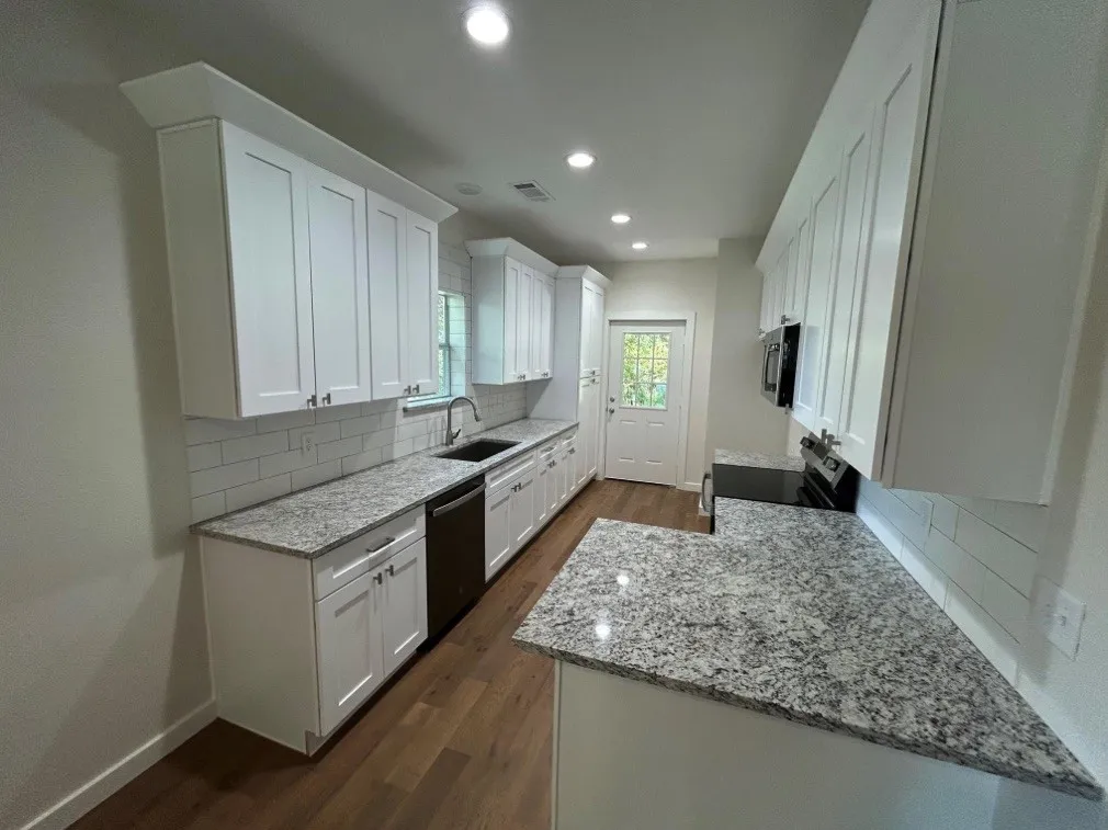 Single Family Residence For Sale in Grayson County , 622 E Woodard Street, Denison, Texas 75021, 3 Bedroom, 2 Bathroom, Garage spaces, 1,324 Sqft, built in 2024, Price $199,900, mls#21352440, Real Estate Agent in Denison, Homes For Sale in Grayson county, Homes For Sale in Denison, Realtor in Denison Texas, Real Estate Brokerage Independent Realty Texas, Luminita Cordes Realtor