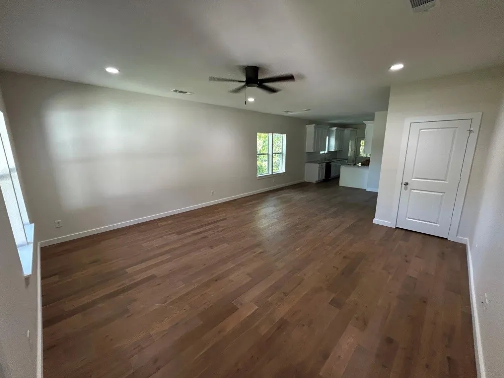 Single Family Residence For Sale in Grayson County , 622 E Woodard Street, Denison, Texas 75021, 3 Bedroom, 2 Bathroom, Garage spaces, 1,324 Sqft, built in 2024, Price $199,900, mls#21352440, Real Estate Agent in Denison, Homes For Sale in Grayson county, Homes For Sale in Denison, Realtor in Denison Texas, Real Estate Brokerage Independent Realty Texas, Luminita Cordes Realtor
