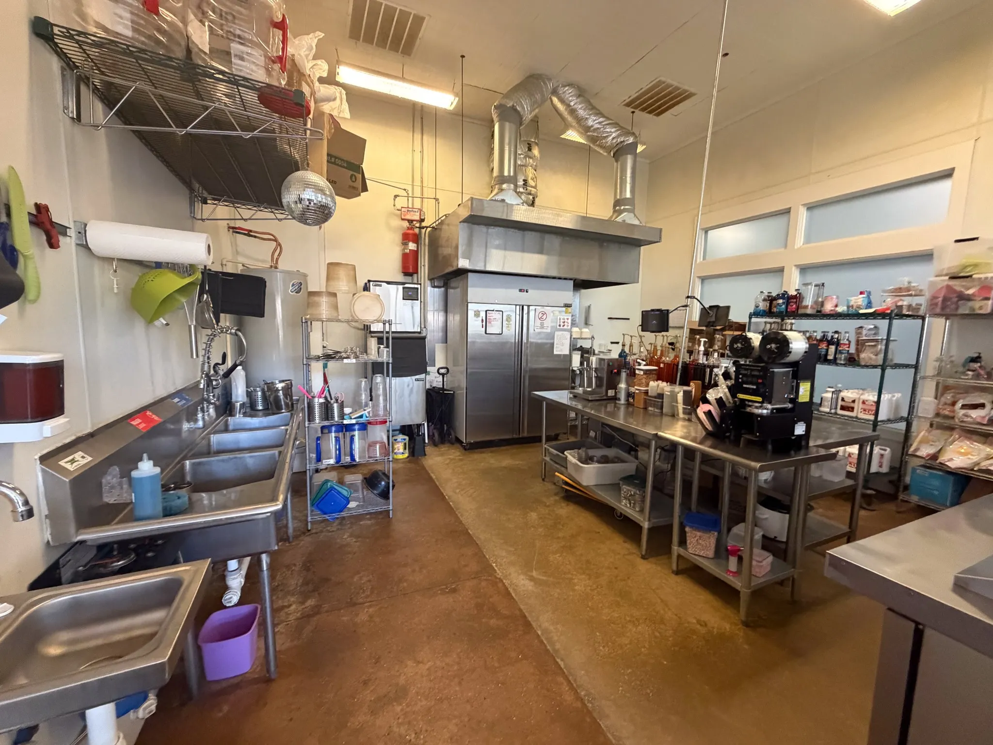 Retail For Rent in Ellis County , 213 W Ennis Avenue 200, Ennis, Texas 75119, 0, 0, Garage spaces, 0 Sqft, built in 1920, Price $1,800, mls#21355584, Real Estate Agent in Ennis, Homes For Rent in Ellis county, Homes For Rent in Ennis, Realtor in Ennis Texas, Real Estate Brokerage Independent Realty Texas, Luminita Cordes Realtor