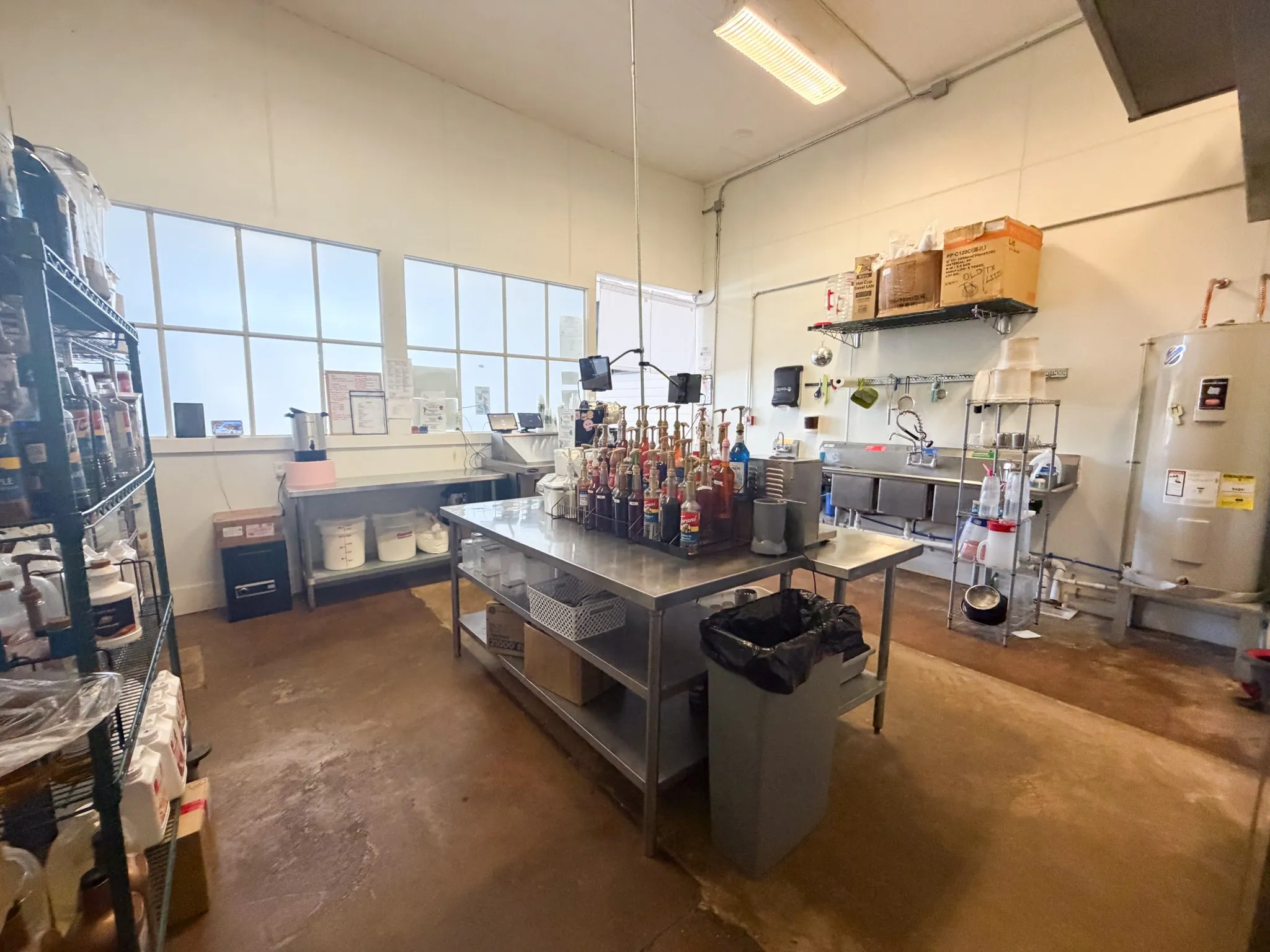 Retail For Rent in Ellis County , 213 W Ennis Avenue 200, Ennis, Texas 75119, 0, 0, Garage spaces, 0 Sqft, built in 1920, Price $1,800, mls#21355584, Real Estate Agent in Ennis, Homes For Rent in Ellis county, Homes For Rent in Ennis, Realtor in Ennis Texas, Real Estate Brokerage Independent Realty Texas, Luminita Cordes Realtor