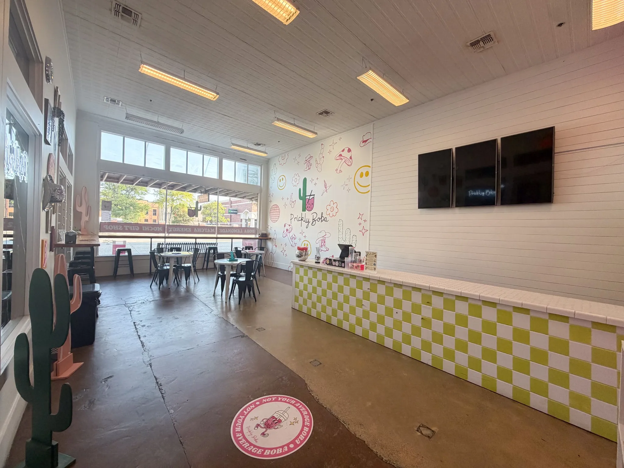 Retail For Rent in Ellis County , 213 W Ennis Avenue 200, Ennis, Texas 75119, 0, 0, Garage spaces, 0 Sqft, built in 1920, Price $1,800, mls#21355584, Real Estate Agent in Ennis, Homes For Rent in Ellis county, Homes For Rent in Ennis, Realtor in Ennis Texas, Real Estate Brokerage Independent Realty Texas, Luminita Cordes Realtor