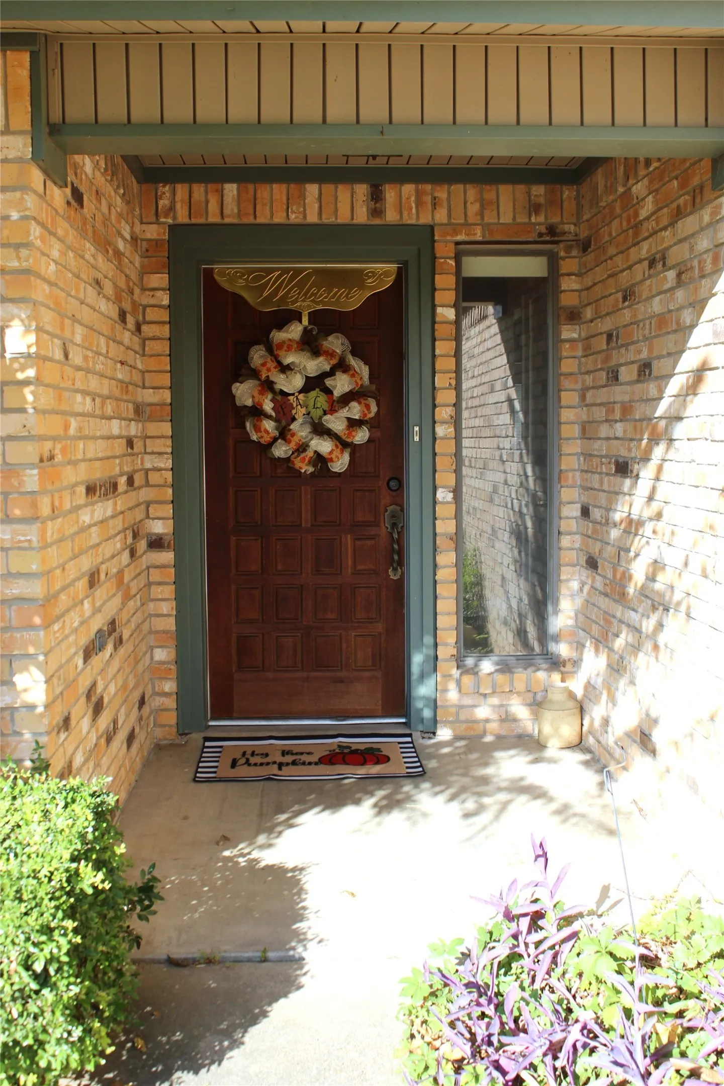 Single Family Residence For Sale in Erath County , 930 N Lydia Street, Stephenville, Texas 76401, 4 Bedroom, 3 Bathroom, 2 Garage spaces, 2,543 Sqft, built in 1979, mls#21355342, Real Estate Agent in Stephenville, Homes For Sale in Erath county, Homes For Sale in Stephenville, Realtor in Stephenville Texas, Real Estate Brokerage Independent Realty Texas, Luminita Cordes Realtor