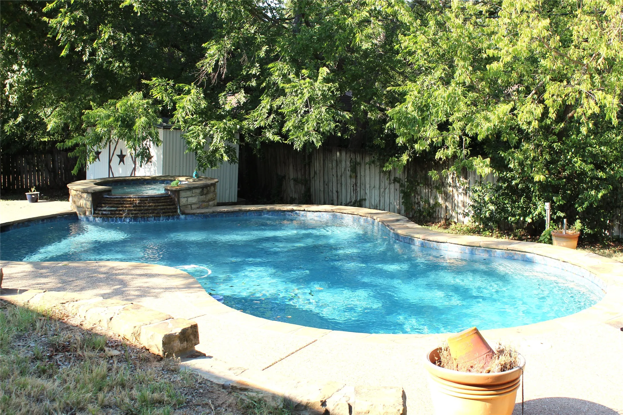 Single Family Residence For Sale in Erath County , 930 N Lydia Street, Stephenville, Texas 76401, 4 Bedroom, 3 Bathroom, 2 Garage spaces, 2,543 Sqft, built in 1979, mls#21355342, Real Estate Agent in Stephenville, Homes For Sale in Erath county, Homes For Sale in Stephenville, Realtor in Stephenville Texas, Real Estate Brokerage Independent Realty Texas, Luminita Cordes Realtor
