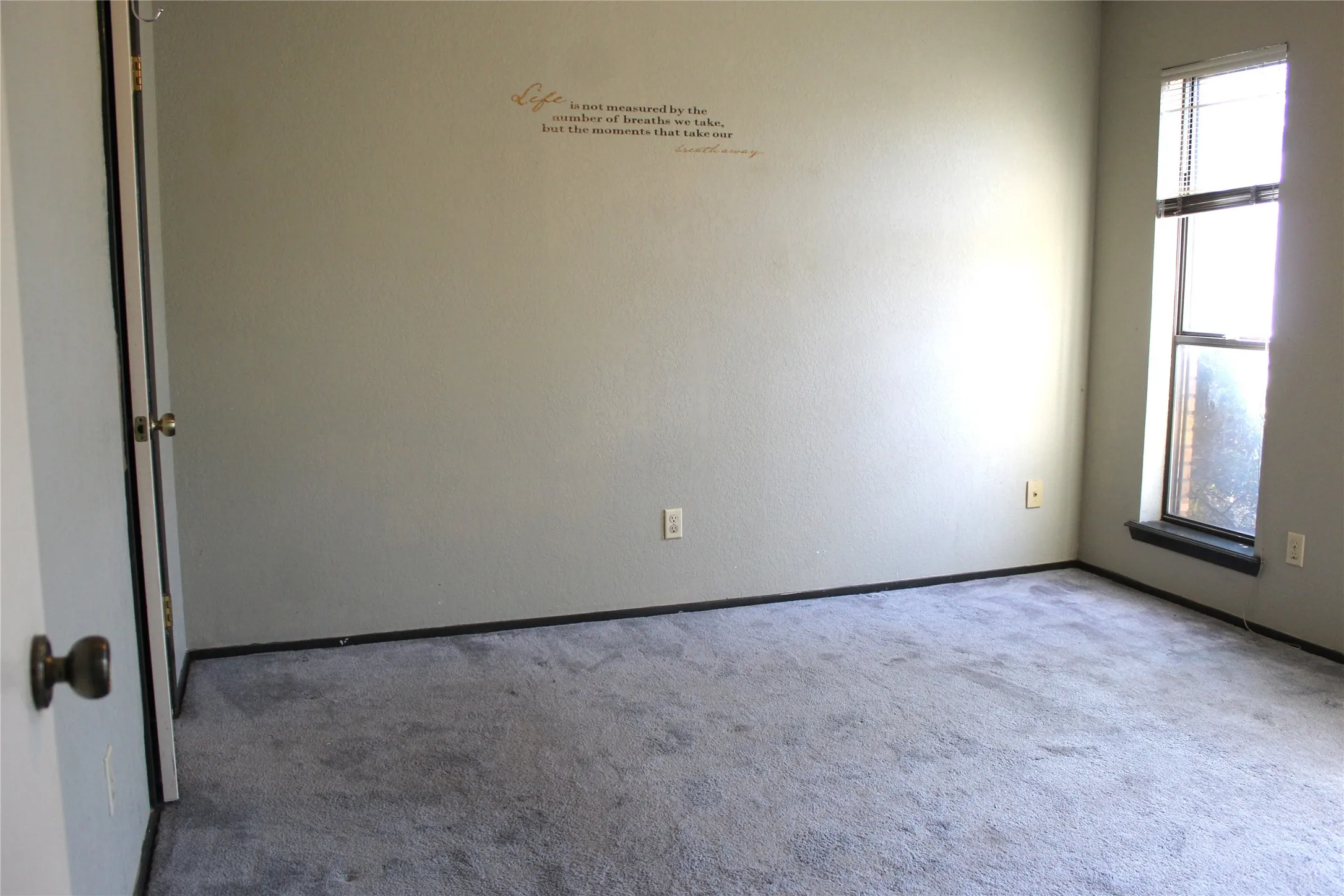 Single Family Residence For Sale in Erath County , 930 N Lydia Street, Stephenville, Texas 76401, 4 Bedroom, 3 Bathroom, 2 Garage spaces, 2,543 Sqft, built in 1979, mls#21355342, Real Estate Agent in Stephenville, Homes For Sale in Erath county, Homes For Sale in Stephenville, Realtor in Stephenville Texas, Real Estate Brokerage Independent Realty Texas, Luminita Cordes Realtor