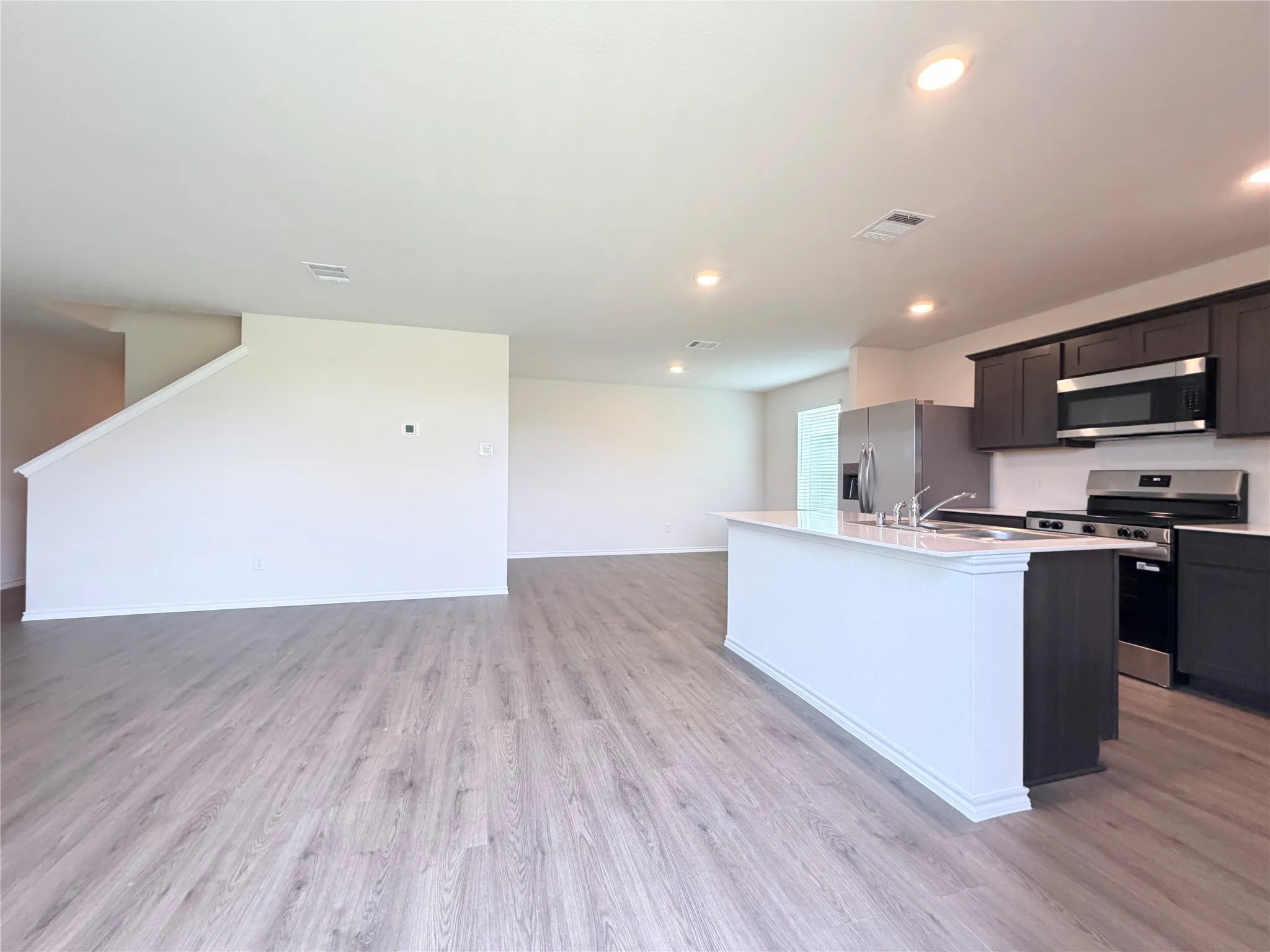 Single Family Residence For Rent in Hunt County , 1137 Southfield Drive, Josephine, Texas 75135, 5 Bedroom, 3 Bathroom, 2 Garage spaces, 1,892 Sqft, built in 2026, mls#21355592, Real Estate Agent in Josephine, Homes For Rent in Hunt county, Homes For Rent in Josephine, Realtor in Josephine Texas, Real Estate Brokerage Independent Realty Texas, Luminita Cordes Realtor