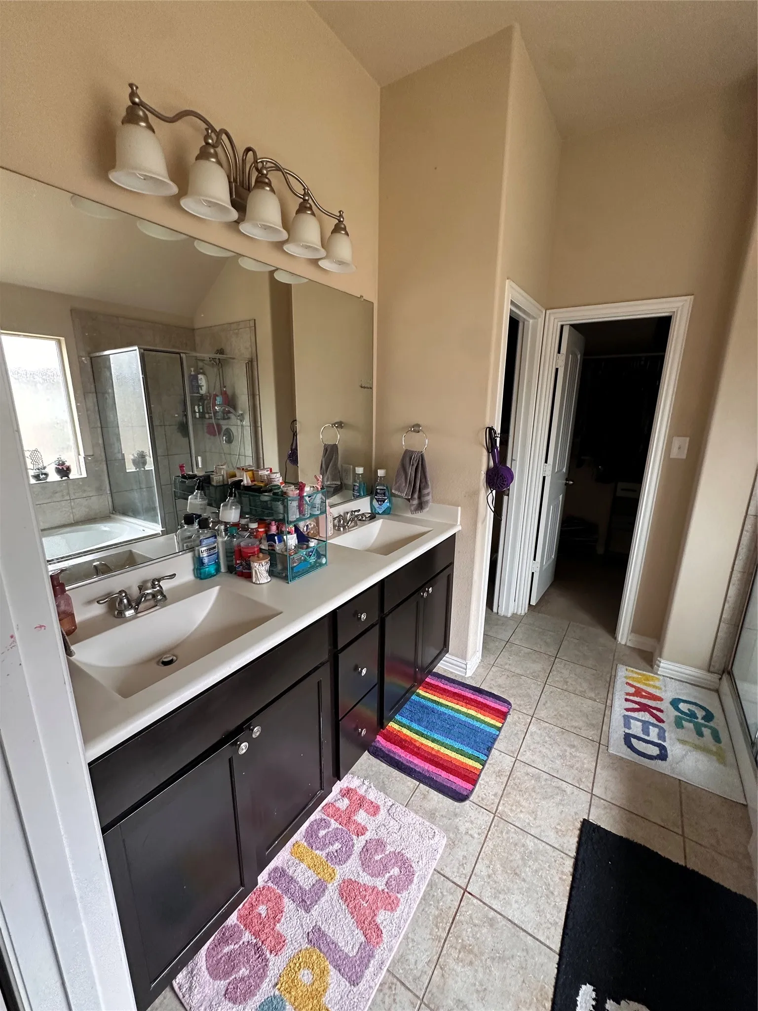 Single Family Residence For Sale in Tarrant County , 544 Bromeliad Drive, Fort Worth, Texas 76052, 3 Bedroom, 2 Bathroom, 2 Garage spaces, 1,796 Sqft, built in 2012, mls#21355608, Real Estate Agent in Fort Worth, Homes For Sale in Tarrant county, Homes For Sale in Fort Worth, Realtor in Fort Worth Texas, Real Estate Brokerage Independent Realty Texas, Luminita Cordes Realtor