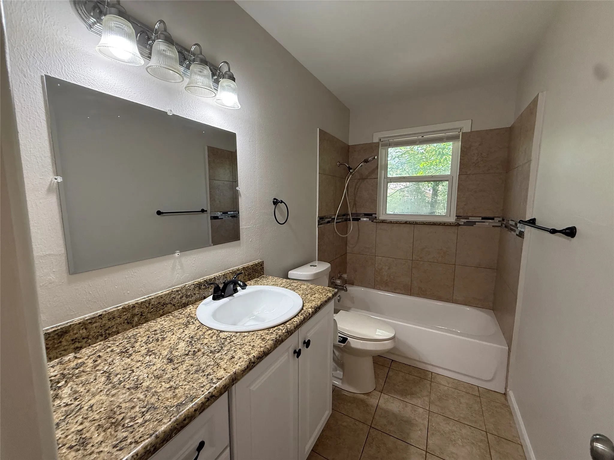 Single Family Residence For Rent in Navarro County , 1915 Fairfax Drive, Corsicana, Texas 75110, 3 Bedroom, 2 Bathroom, 2 Garage spaces, 1,564 Sqft, built in 1971, mls#21355603, Real Estate Agent in Corsicana, Homes For Rent in Navarro county, Homes For Rent in Corsicana, Realtor in Corsicana Texas, Real Estate Brokerage Independent Realty Texas, Luminita Cordes Realtor