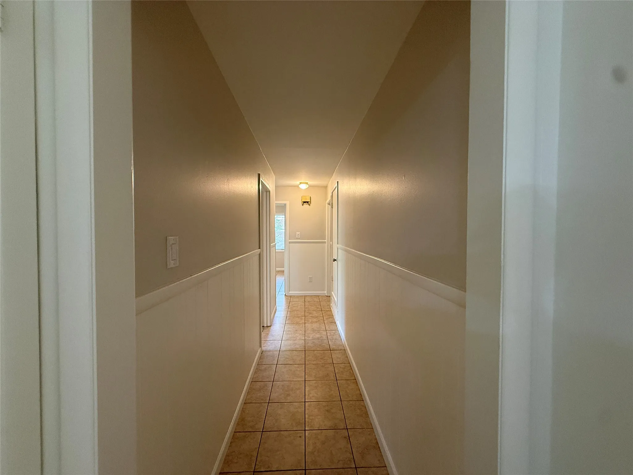 Single Family Residence For Rent in Navarro County , 1915 Fairfax Drive, Corsicana, Texas 75110, 3 Bedroom, 2 Bathroom, 2 Garage spaces, 1,564 Sqft, built in 1971, mls#21355603, Real Estate Agent in Corsicana, Homes For Rent in Navarro county, Homes For Rent in Corsicana, Realtor in Corsicana Texas, Real Estate Brokerage Independent Realty Texas, Luminita Cordes Realtor