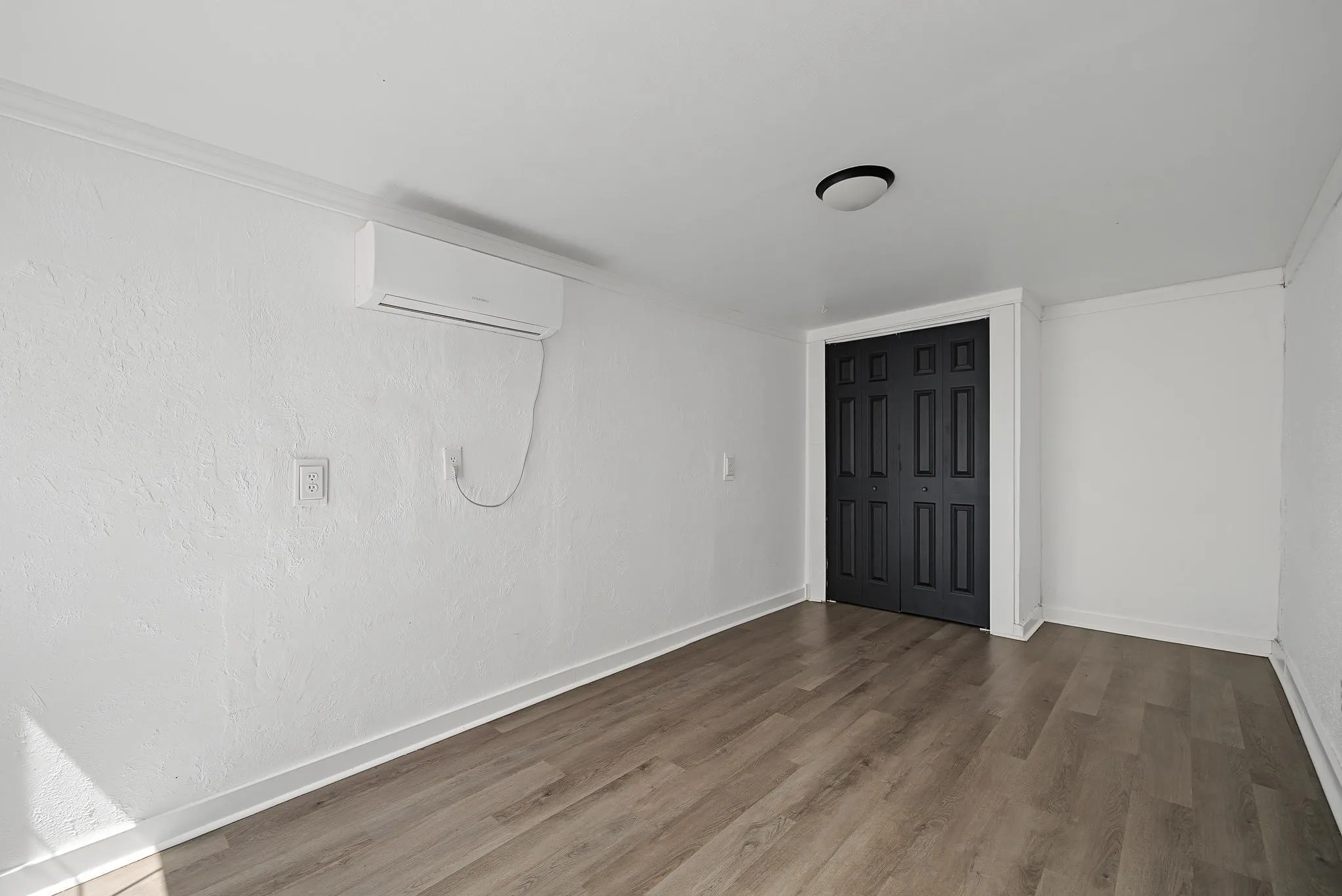 Apartment For Sale in Taylor County , 617 Grand Avenue, Abilene, Texas 79605, 3 Bedroom, 2 Bathroom, Garage spaces, 1,524 Sqft, built in 1941, mls#21340623, Real Estate Agent in Abilene, Homes For Sale in Taylor county, Homes For Sale in Abilene, Realtor in Abilene Texas, Real Estate Brokerage Independent Realty Texas, Luminita Cordes Realtor