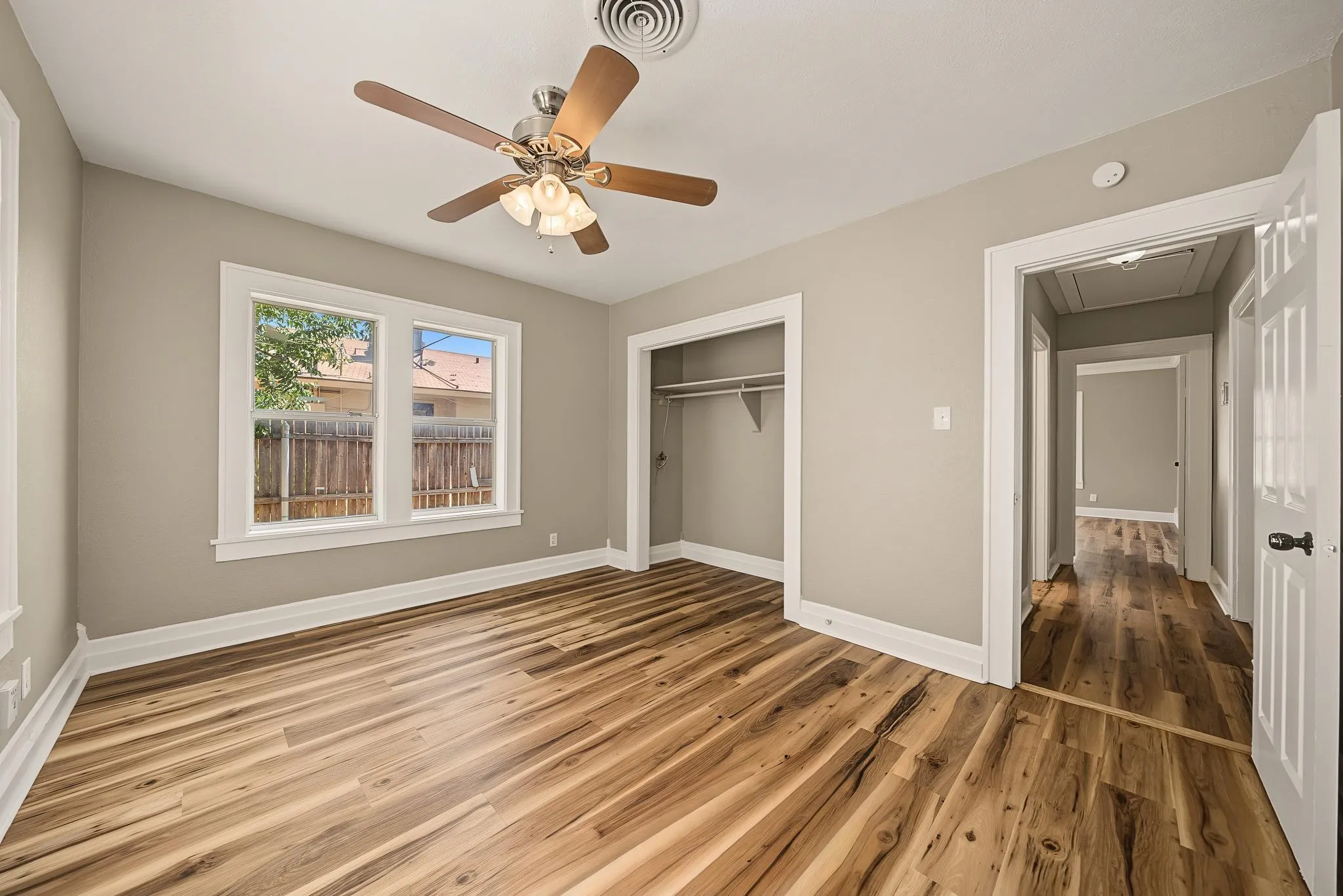 Apartment For Sale in Taylor County , 617 Grand Avenue, Abilene, Texas 79605, 3 Bedroom, 2 Bathroom, Garage spaces, 1,524 Sqft, built in 1941, mls#21340623, Real Estate Agent in Abilene, Homes For Sale in Taylor county, Homes For Sale in Abilene, Realtor in Abilene Texas, Real Estate Brokerage Independent Realty Texas, Luminita Cordes Realtor