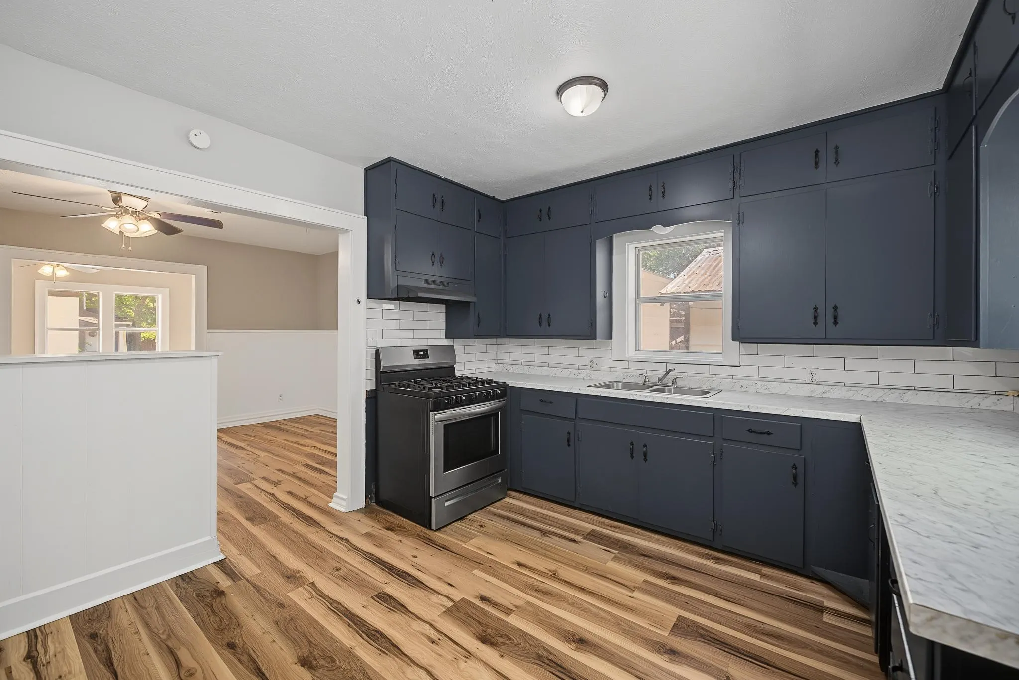 Apartment For Sale in Taylor County , 617 Grand Avenue, Abilene, Texas 79605, 3 Bedroom, 2 Bathroom, Garage spaces, 1,524 Sqft, built in 1941, mls#21340623, Real Estate Agent in Abilene, Homes For Sale in Taylor county, Homes For Sale in Abilene, Realtor in Abilene Texas, Real Estate Brokerage Independent Realty Texas, Luminita Cordes Realtor