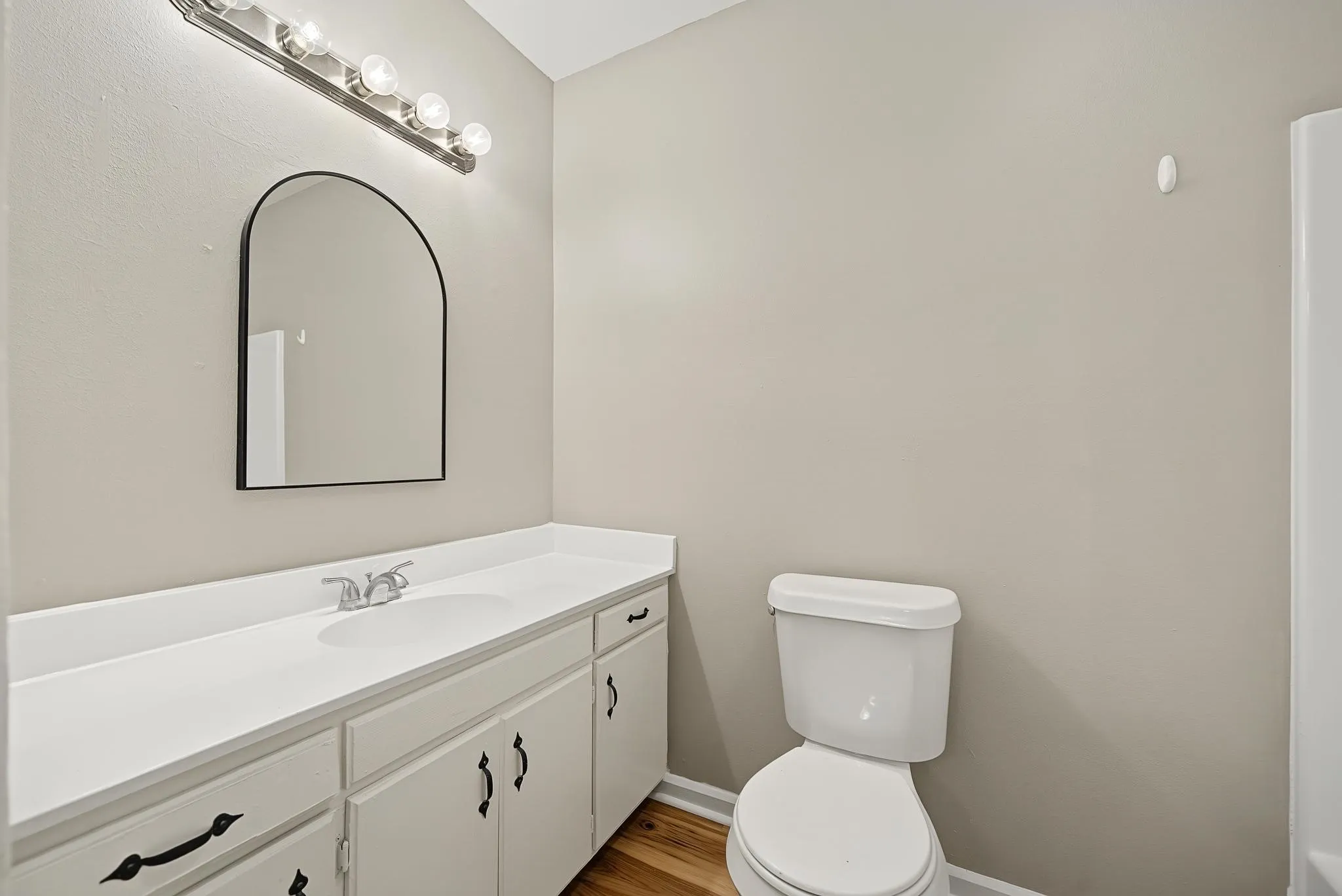 Apartment For Sale in Taylor County , 617 Grand Avenue, Abilene, Texas 79605, 3 Bedroom, 2 Bathroom, Garage spaces, 1,524 Sqft, built in 1941, mls#21340623, Real Estate Agent in Abilene, Homes For Sale in Taylor county, Homes For Sale in Abilene, Realtor in Abilene Texas, Real Estate Brokerage Independent Realty Texas, Luminita Cordes Realtor