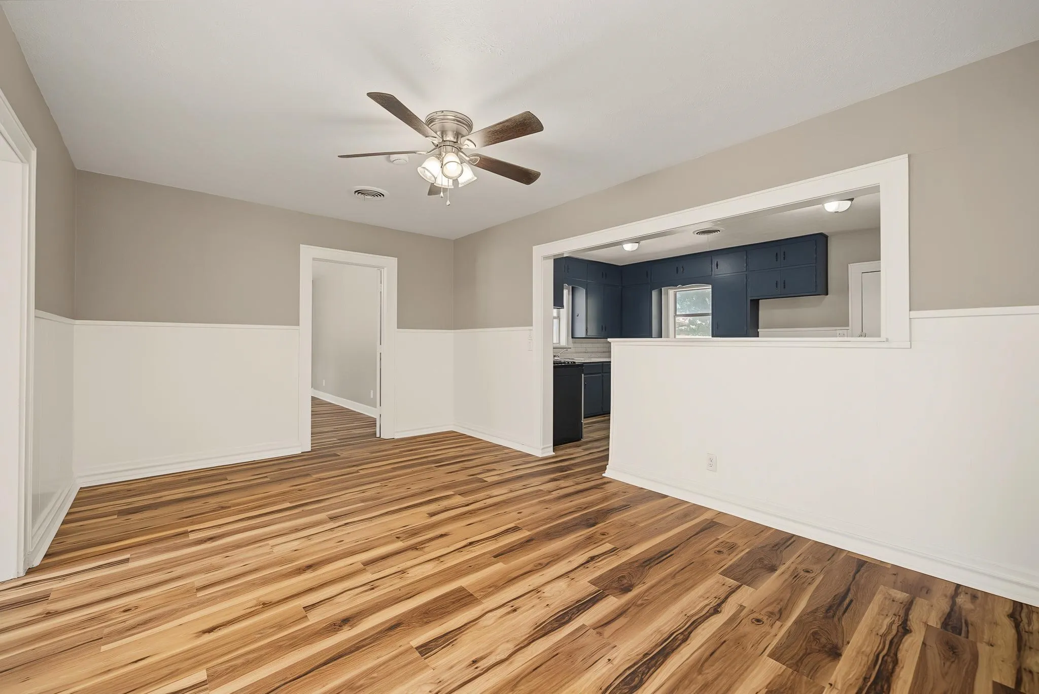 Apartment For Sale in Taylor County , 617 Grand Avenue, Abilene, Texas 79605, 3 Bedroom, 2 Bathroom, Garage spaces, 1,524 Sqft, built in 1941, mls#21340623, Real Estate Agent in Abilene, Homes For Sale in Taylor county, Homes For Sale in Abilene, Realtor in Abilene Texas, Real Estate Brokerage Independent Realty Texas, Luminita Cordes Realtor