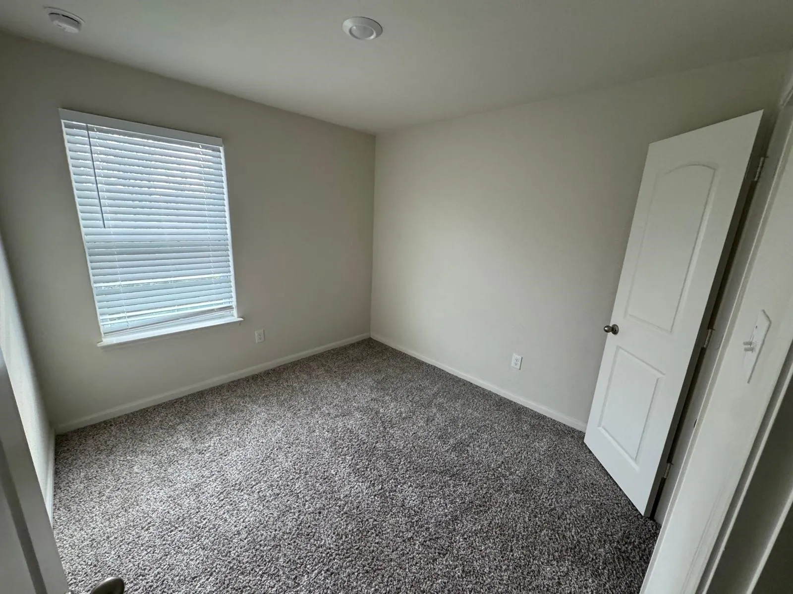 Single Family Residence For Rent in Collin County , 315 Marsh Lane, Princeton, Texas 75407, 3 Bedroom, 3 Bathroom, 2 Garage spaces, 1,586 Sqft, built in 2022, mls#21355654, Real Estate Agent in Princeton, Homes For Rent in Collin county, Homes For Rent in Princeton, Realtor in Princeton Texas, Real Estate Brokerage Independent Realty Texas, Luminita Cordes Realtor