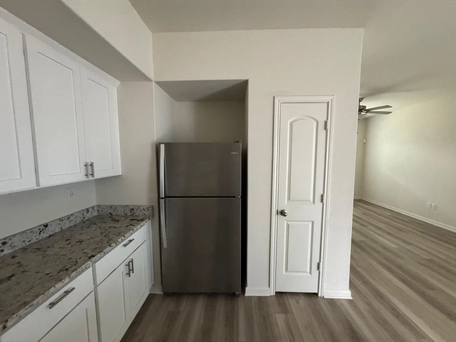 Single Family Residence For Rent in Collin County , 315 Marsh Lane, Princeton, Texas 75407, 3 Bedroom, 3 Bathroom, 2 Garage spaces, 1,586 Sqft, built in 2022, mls#21355654, Real Estate Agent in Princeton, Homes For Rent in Collin county, Homes For Rent in Princeton, Realtor in Princeton Texas, Real Estate Brokerage Independent Realty Texas, Luminita Cordes Realtor