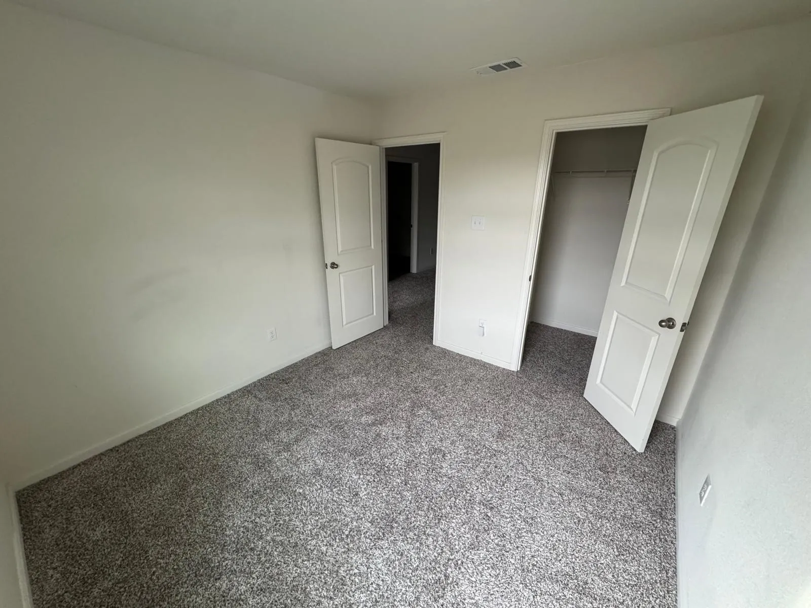 Single Family Residence For Rent in Collin County , 315 Marsh Lane, Princeton, Texas 75407, 3 Bedroom, 3 Bathroom, 2 Garage spaces, 1,586 Sqft, built in 2022, mls#21355654, Real Estate Agent in Princeton, Homes For Rent in Collin county, Homes For Rent in Princeton, Realtor in Princeton Texas, Real Estate Brokerage Independent Realty Texas, Luminita Cordes Realtor