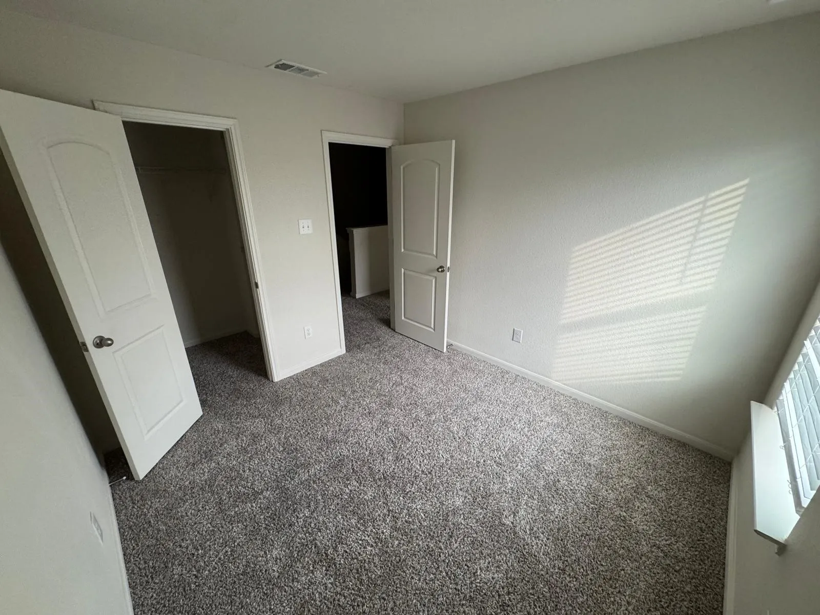 Single Family Residence For Rent in Collin County , 315 Marsh Lane, Princeton, Texas 75407, 3 Bedroom, 3 Bathroom, 2 Garage spaces, 1,586 Sqft, built in 2022, mls#21355654, Real Estate Agent in Princeton, Homes For Rent in Collin county, Homes For Rent in Princeton, Realtor in Princeton Texas, Real Estate Brokerage Independent Realty Texas, Luminita Cordes Realtor